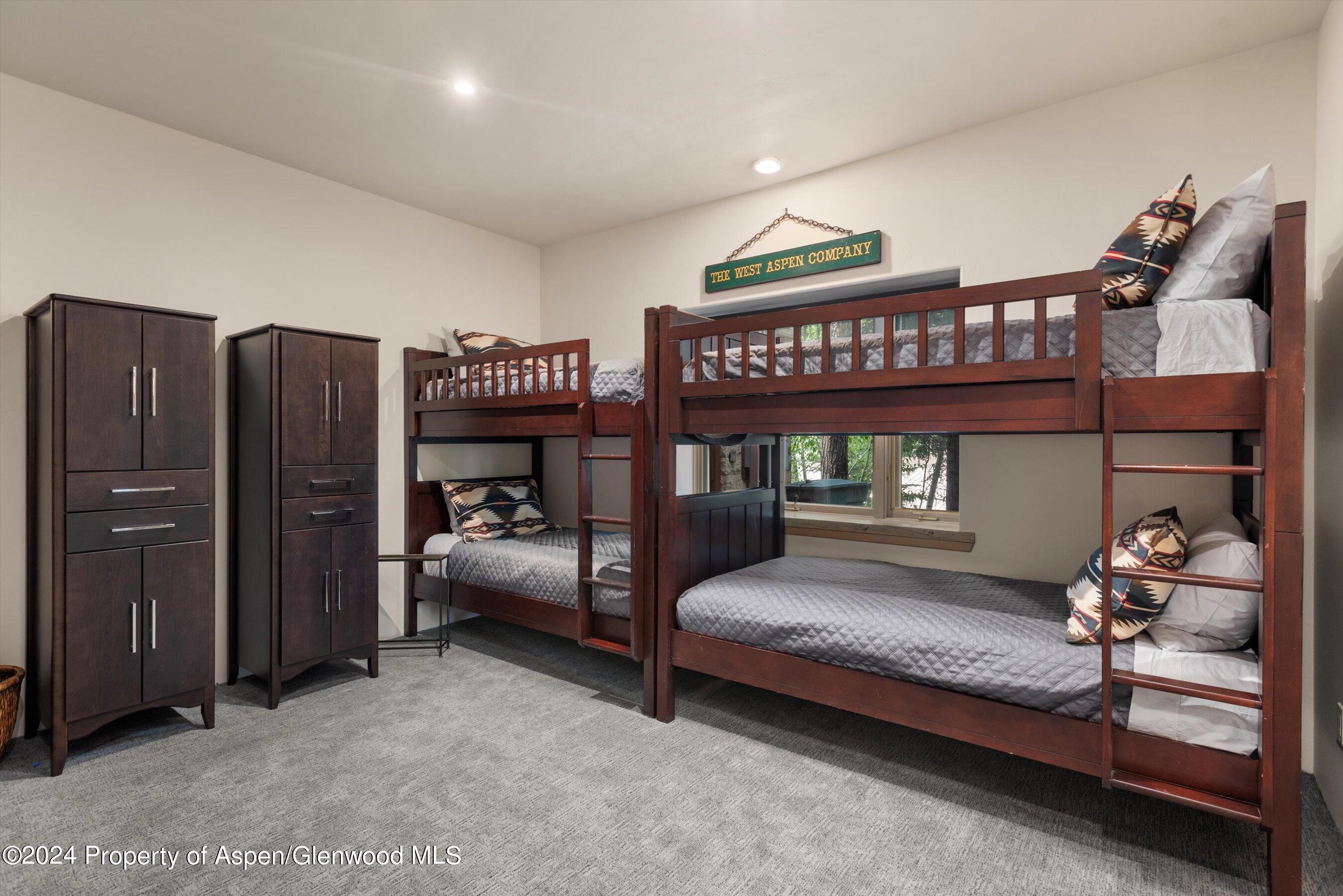 188 Branding Lane Property Photo 22