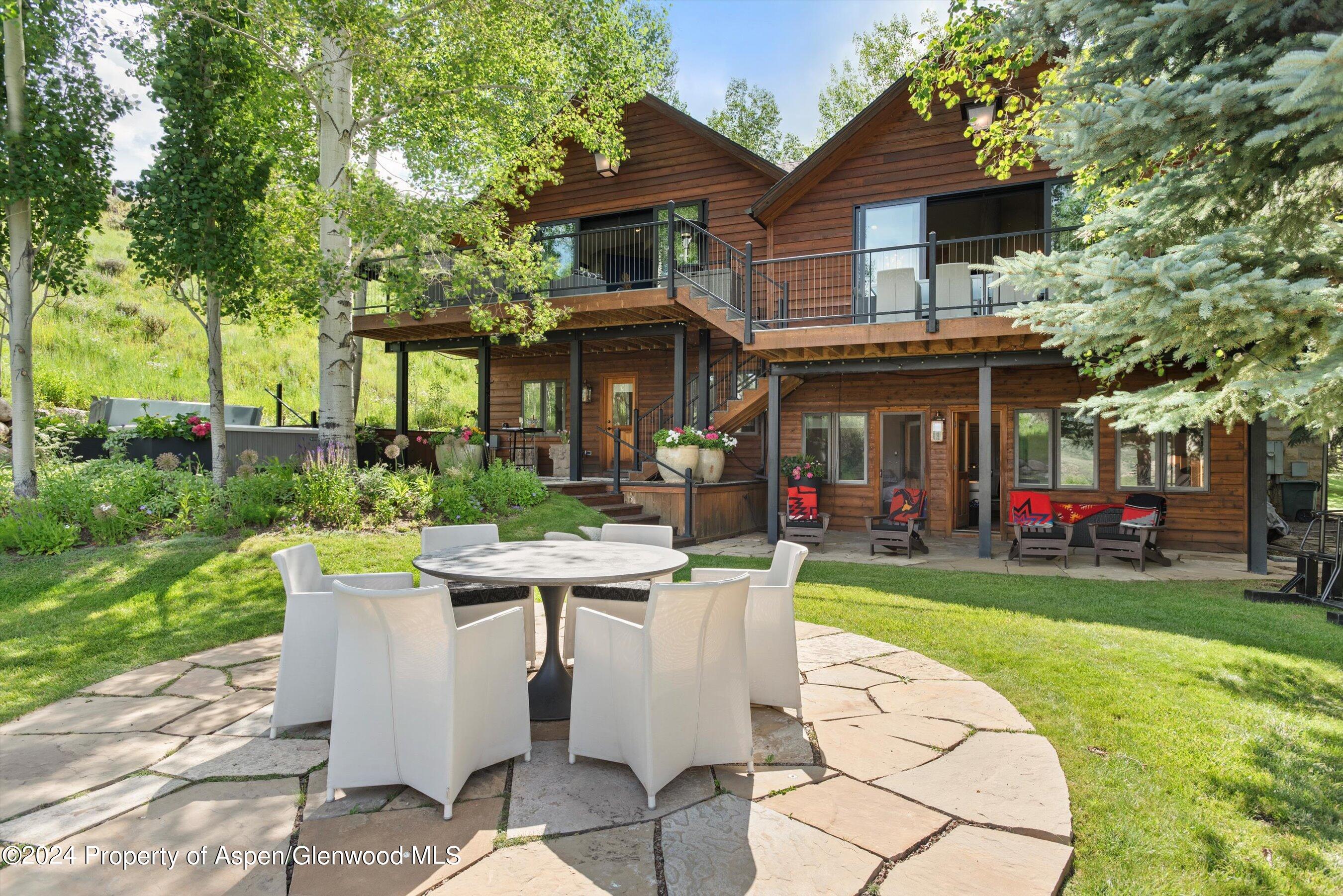 188 Branding Lane Property Photo 28