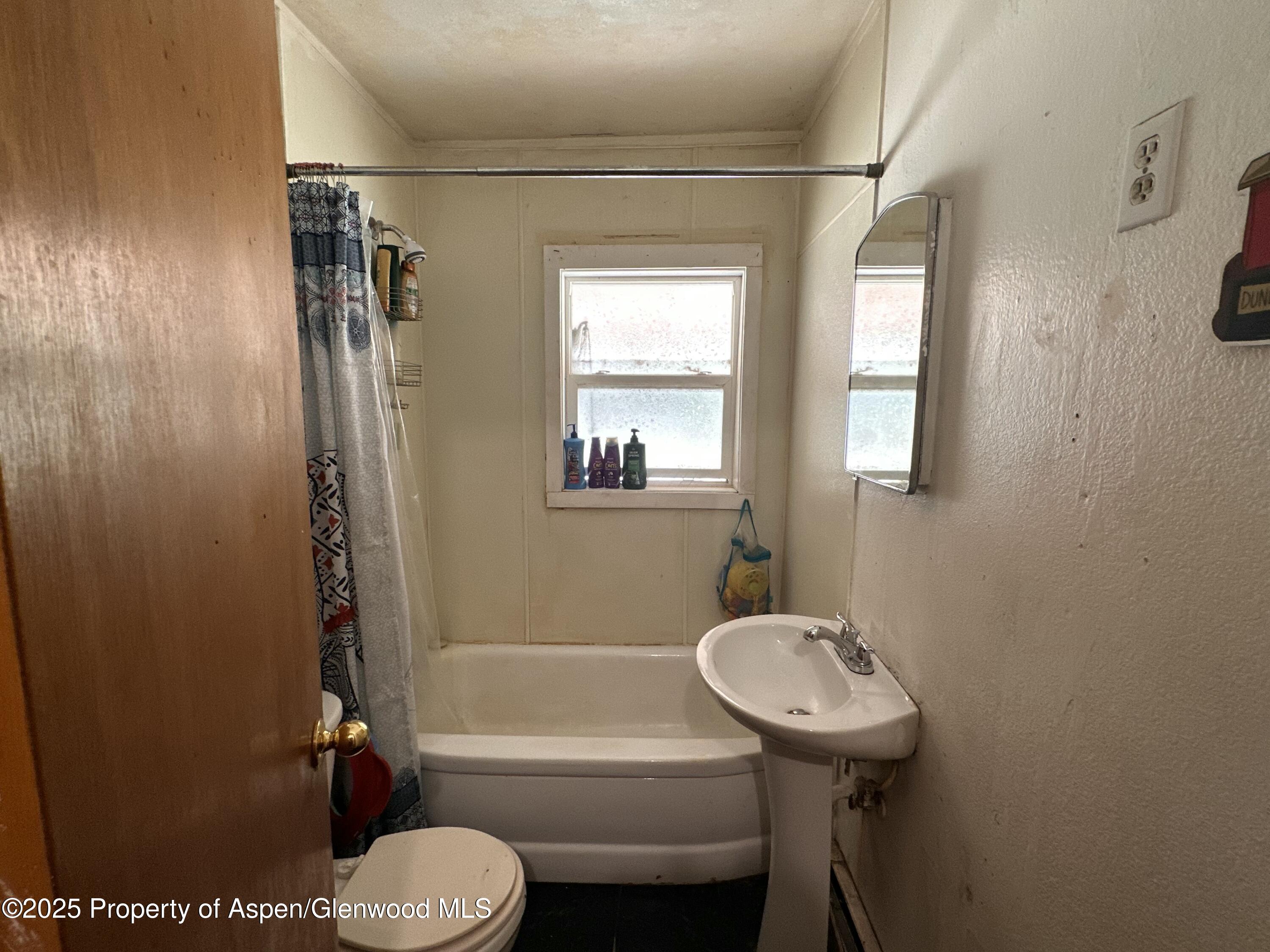 317 Payson Street Property Photo 8