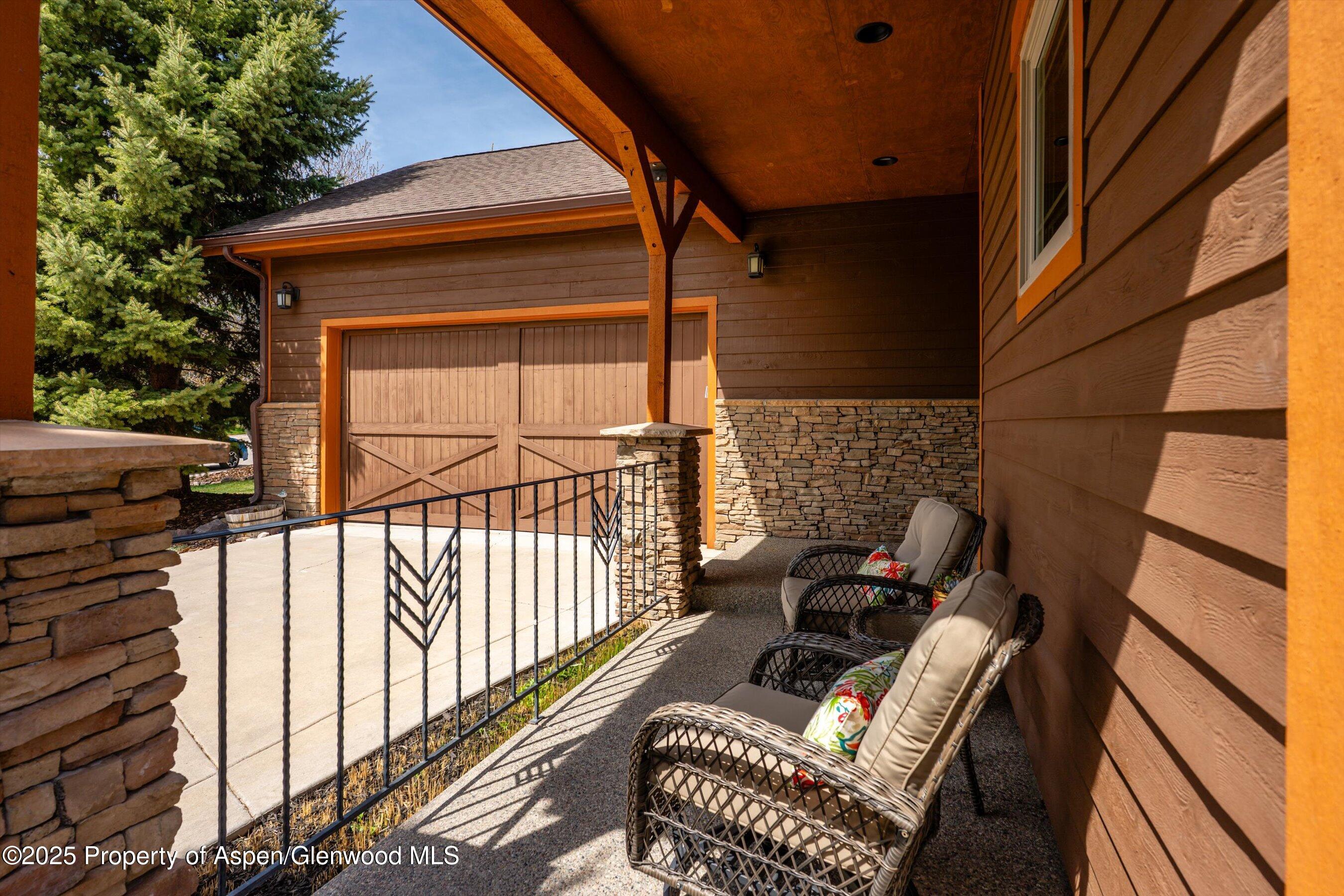 152 Blackhawk Drive Property Photo 21