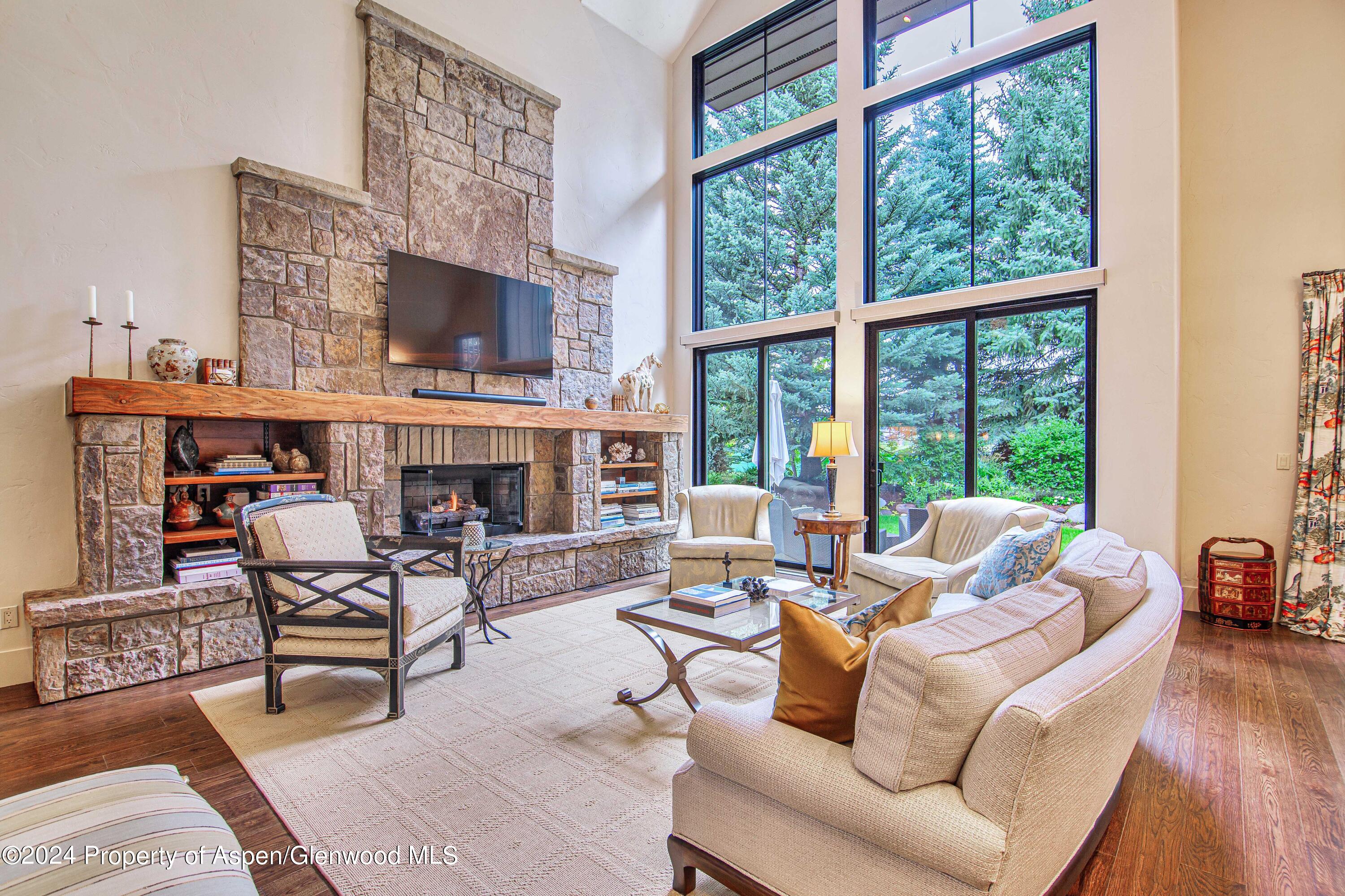 112 Golden Bear Drive Property Photo
