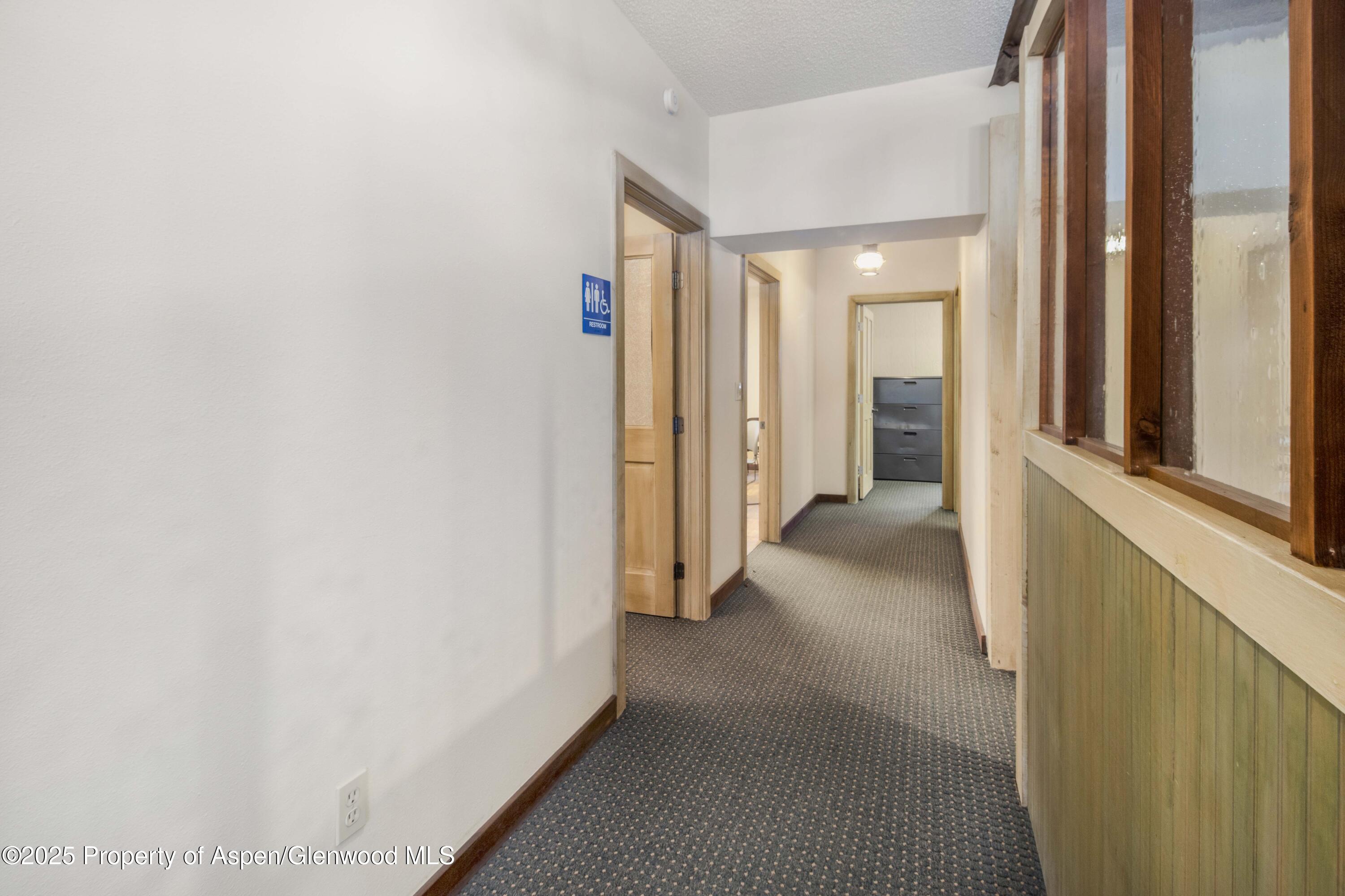 931 Grand Avenue Property Photo 14
