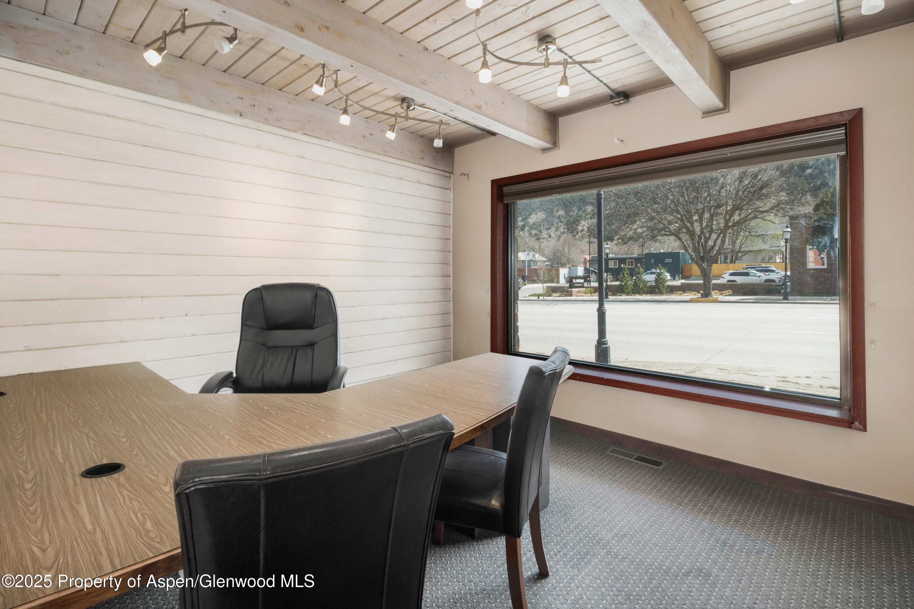 931 Grand Avenue Property Photo 16