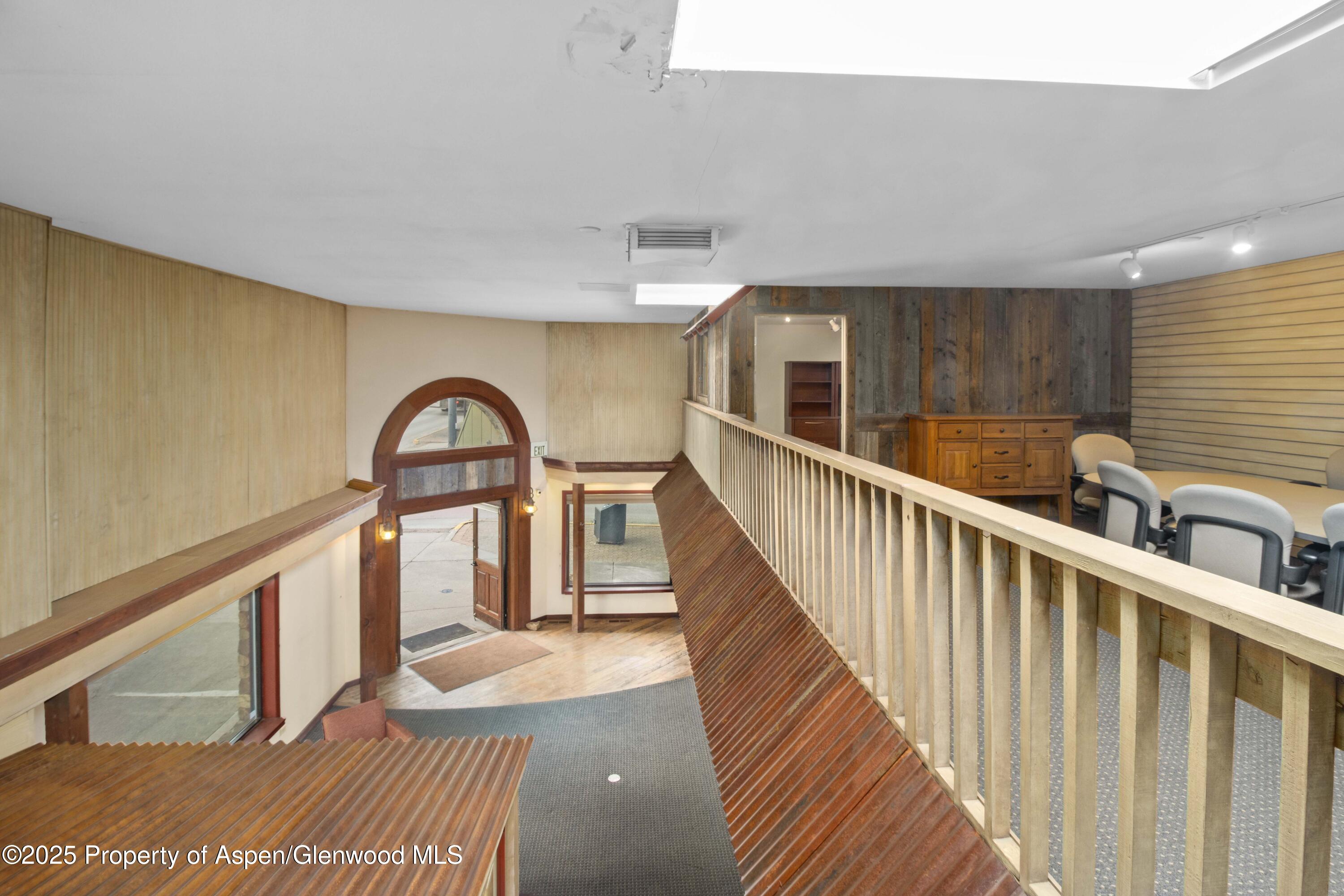931 Grand Avenue Property Photo 26