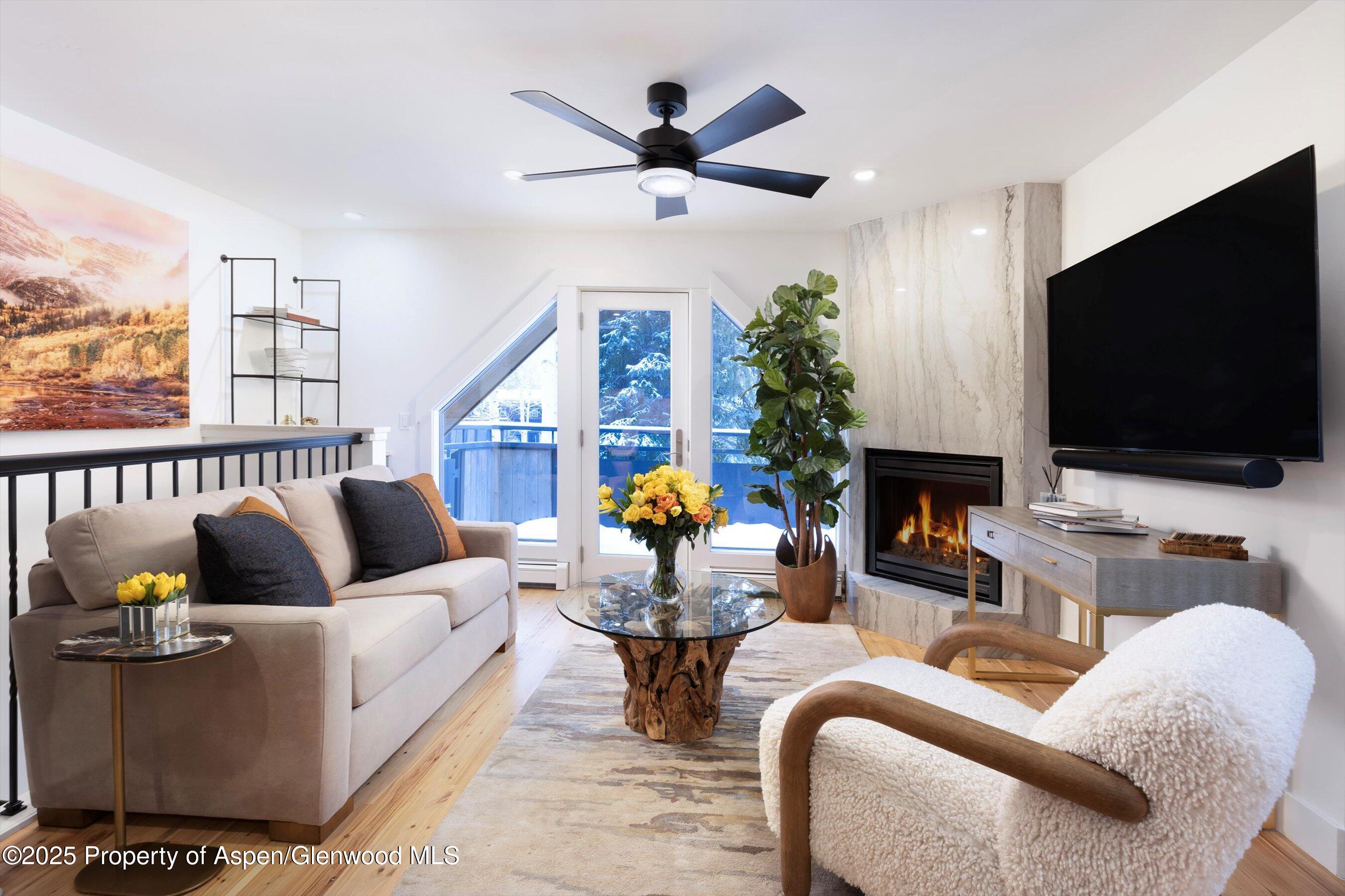 108 W Hyman Avenue, 1 Property Photo