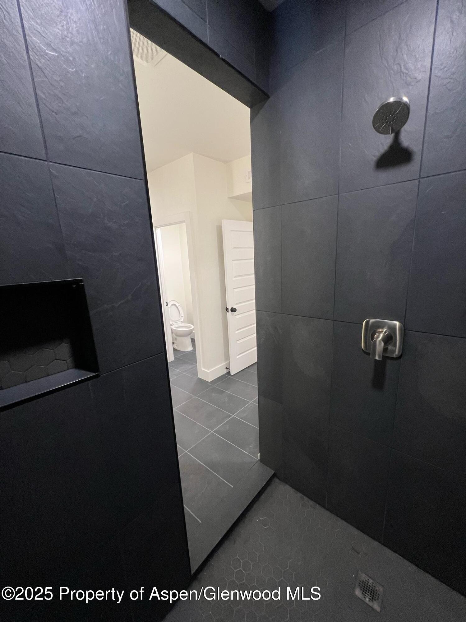 2398 Ridge Circle, C Property Photo 12