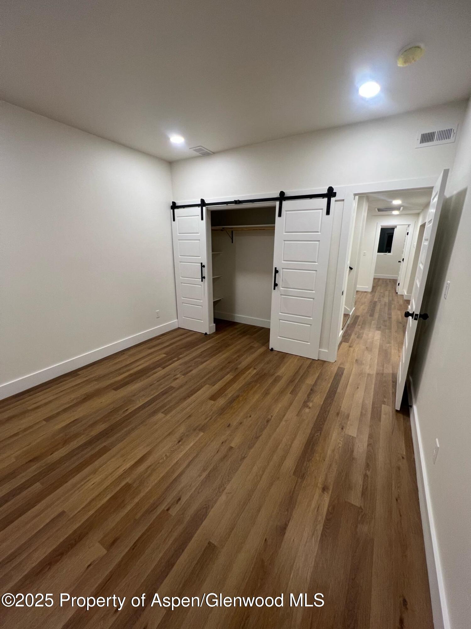 2398 Ridge Circle, C Property Photo 15