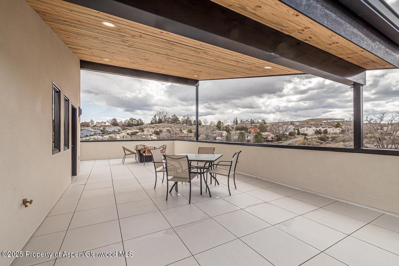 2398 Ridge Circle, C Property Photo 19