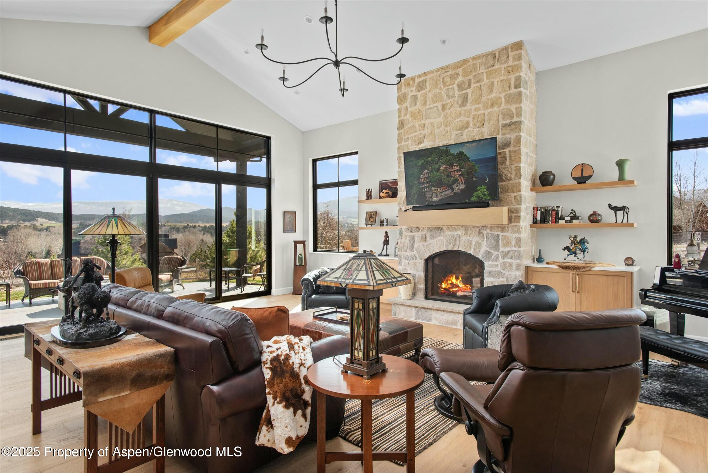 110 Bowles Drive Property Photo 2
