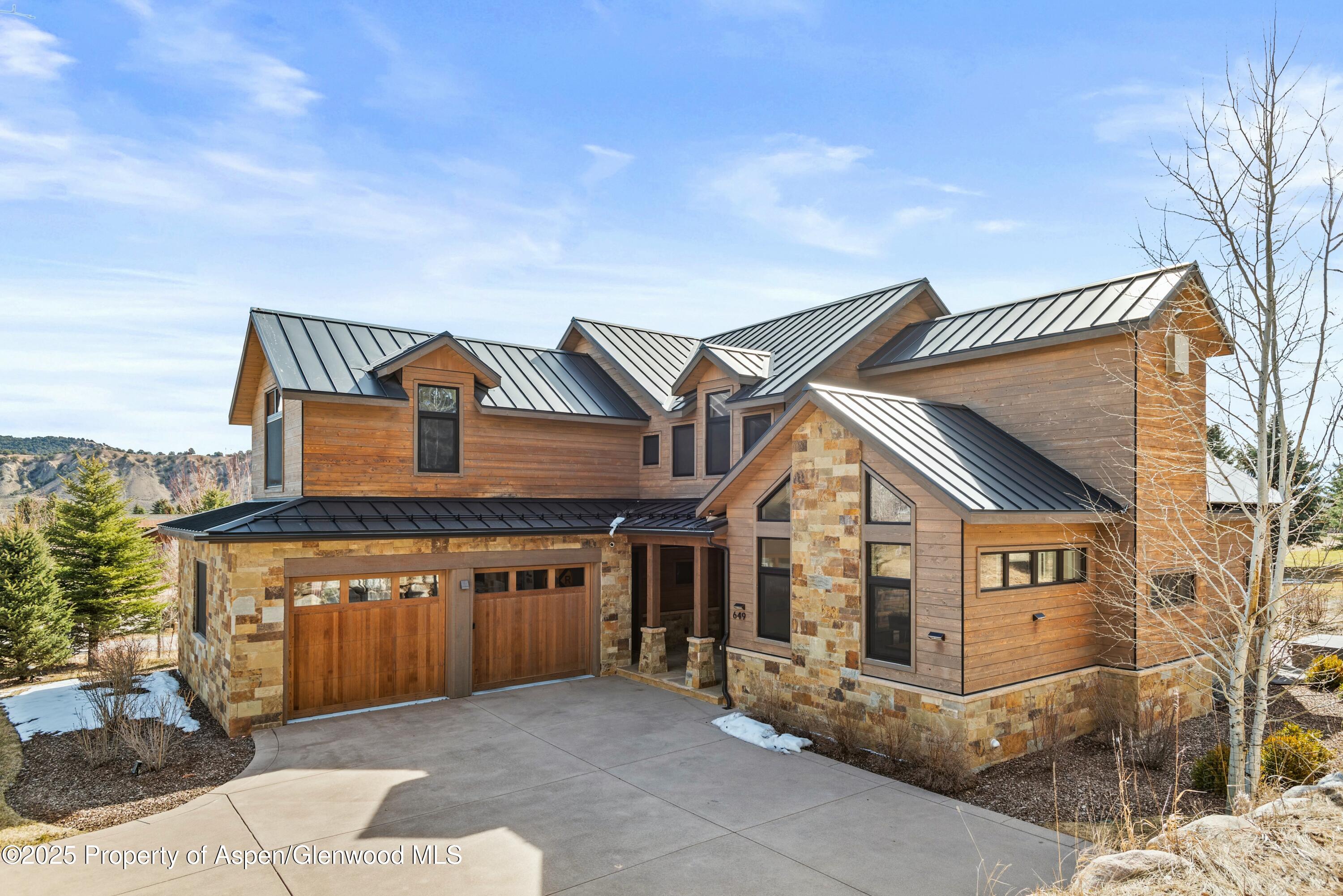 649 Saddleback Road Property Photo 1