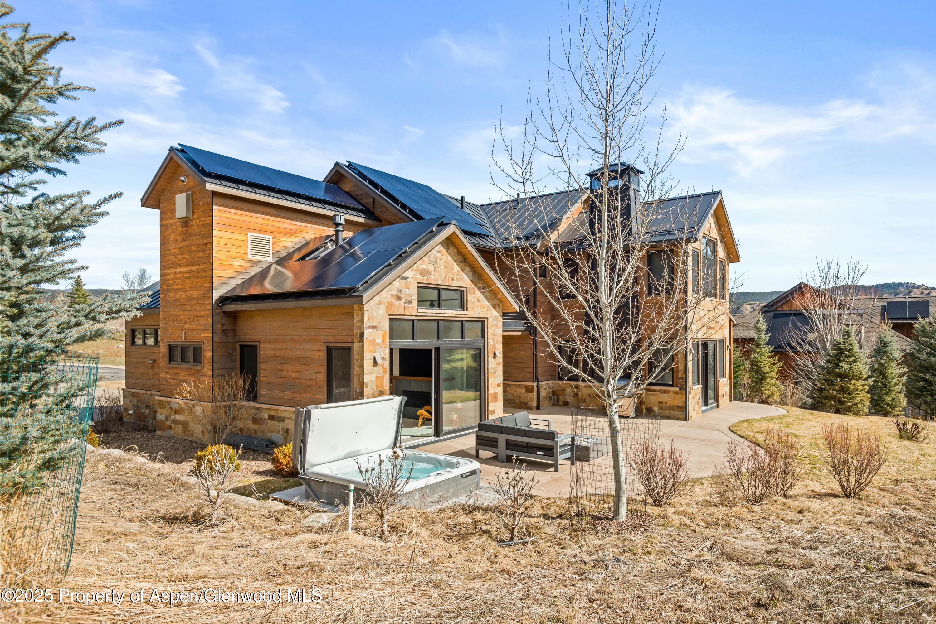 649 Saddleback Road Property Photo 2