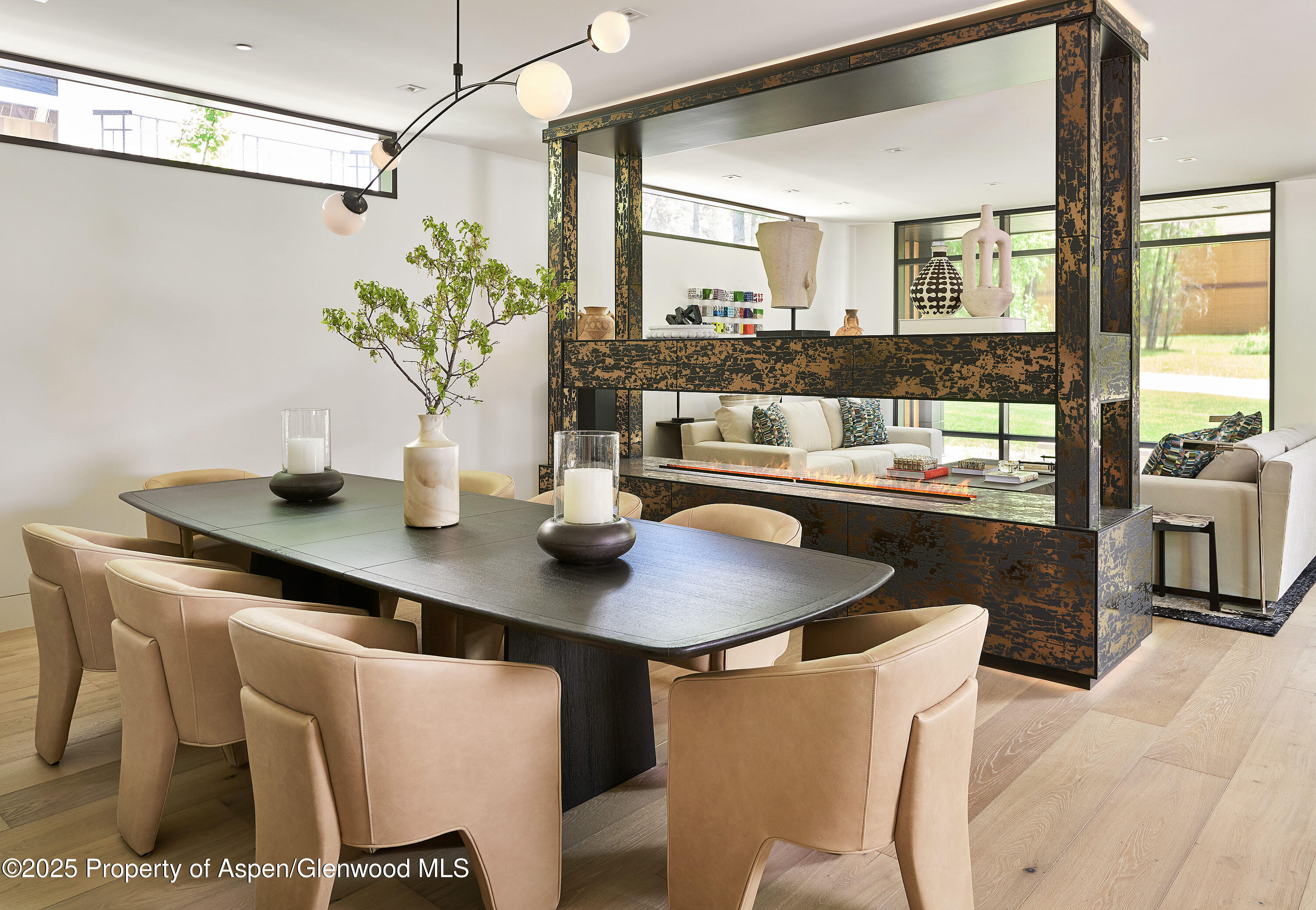 810 W Smuggler Street Property Photo 17