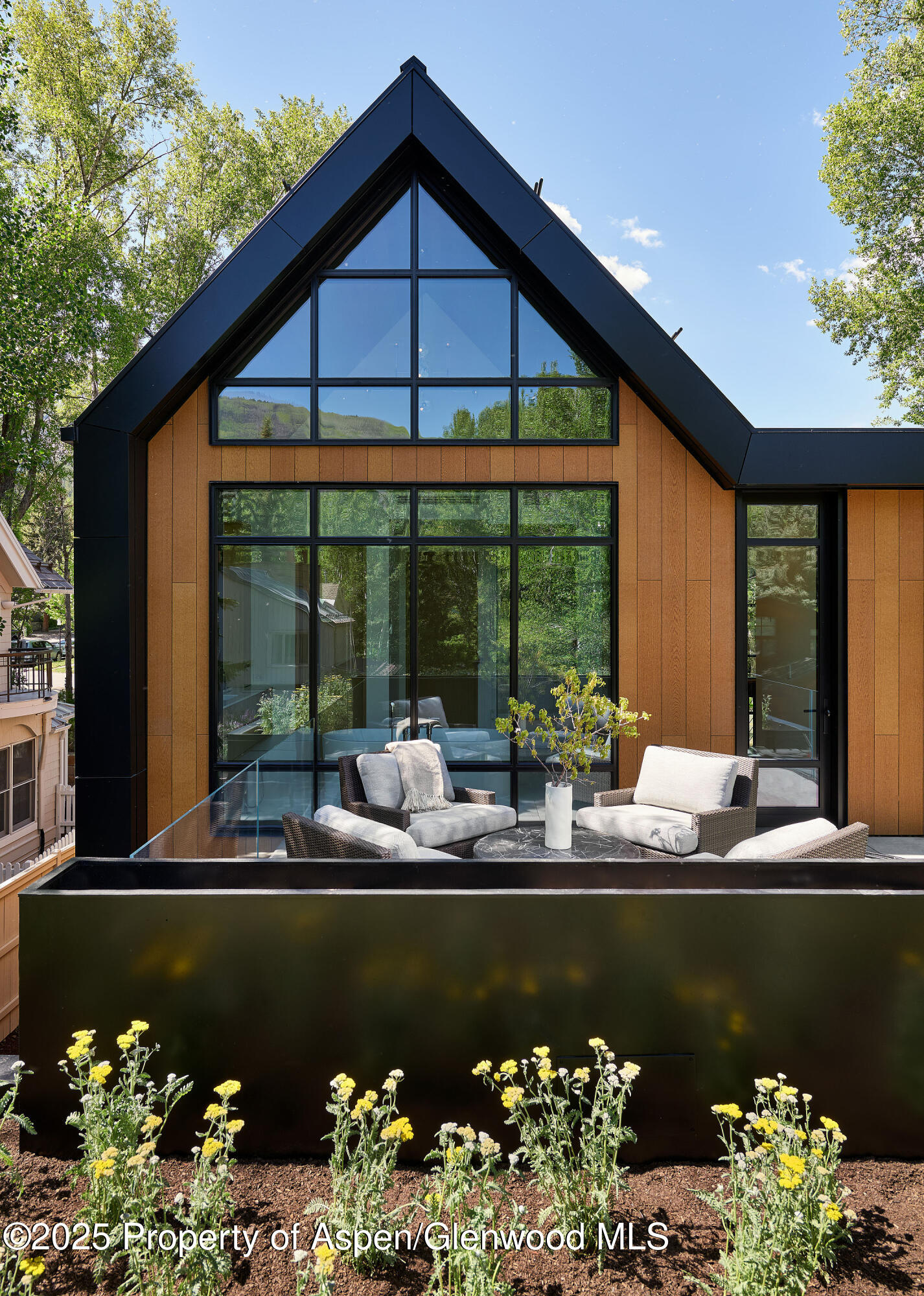 810 W Smuggler Street Property Photo 30