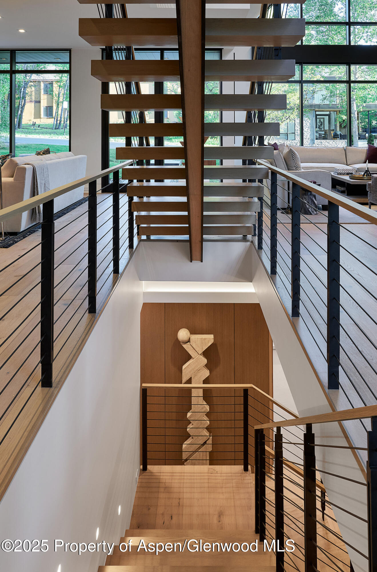 810 W Smuggler Street Property Photo 31