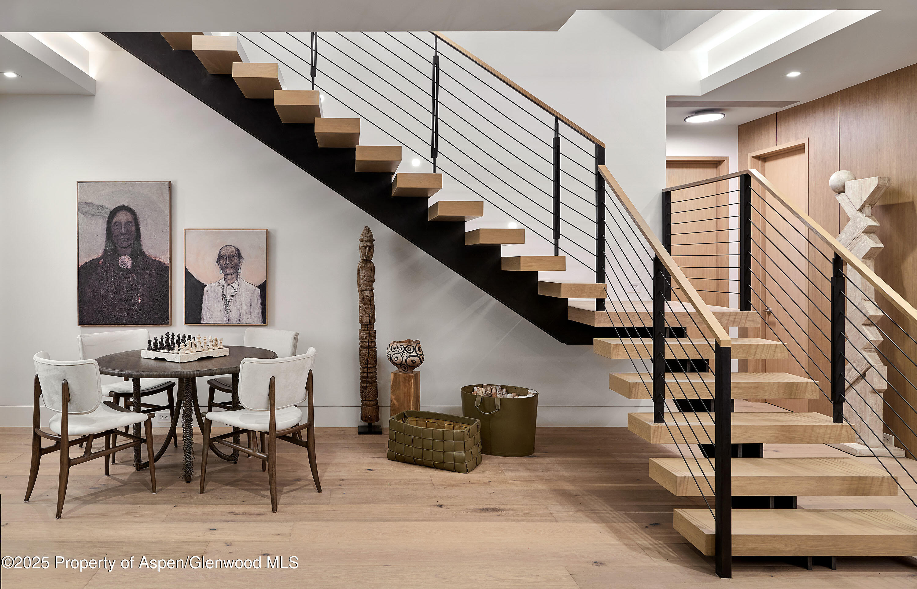 810 W Smuggler Street Property Photo 33