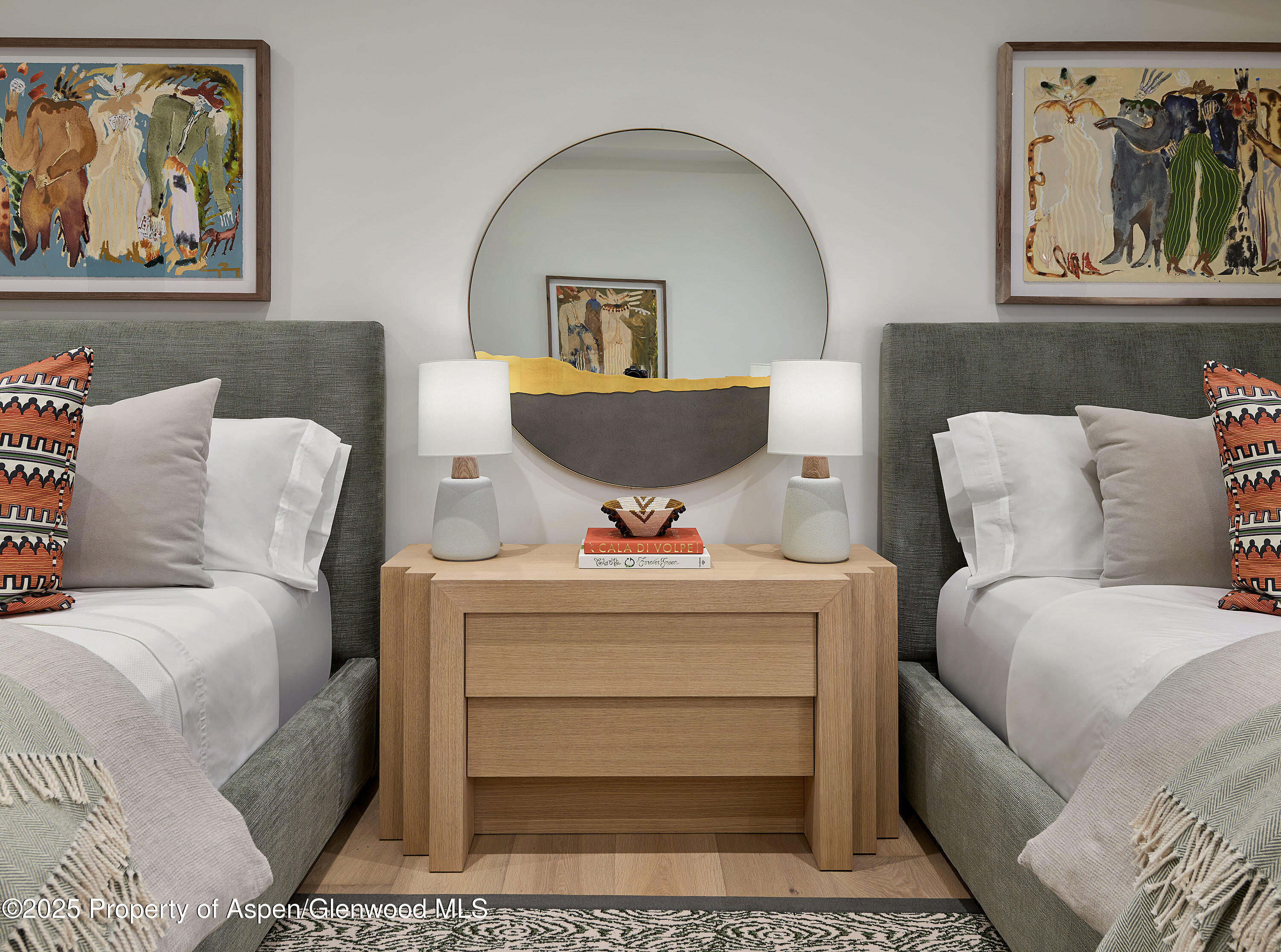 810 W Smuggler Street Property Photo 39