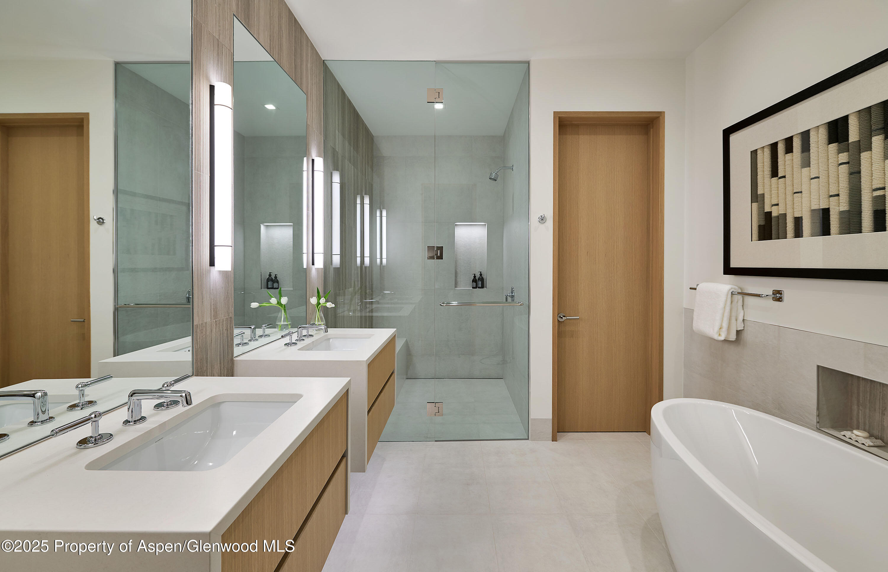 810 W Smuggler Street Property Photo 43