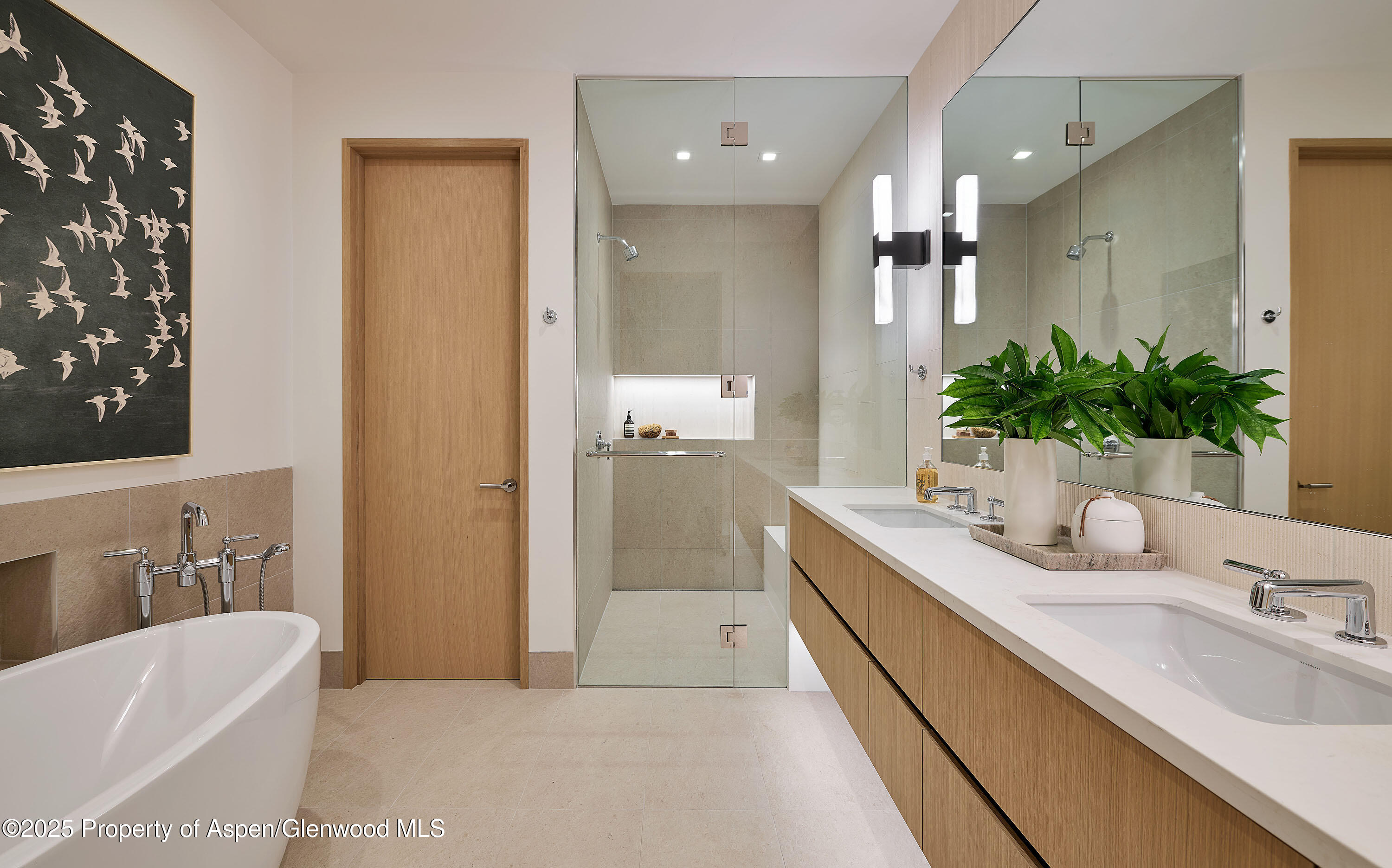 810 W Smuggler Street Property Photo 45