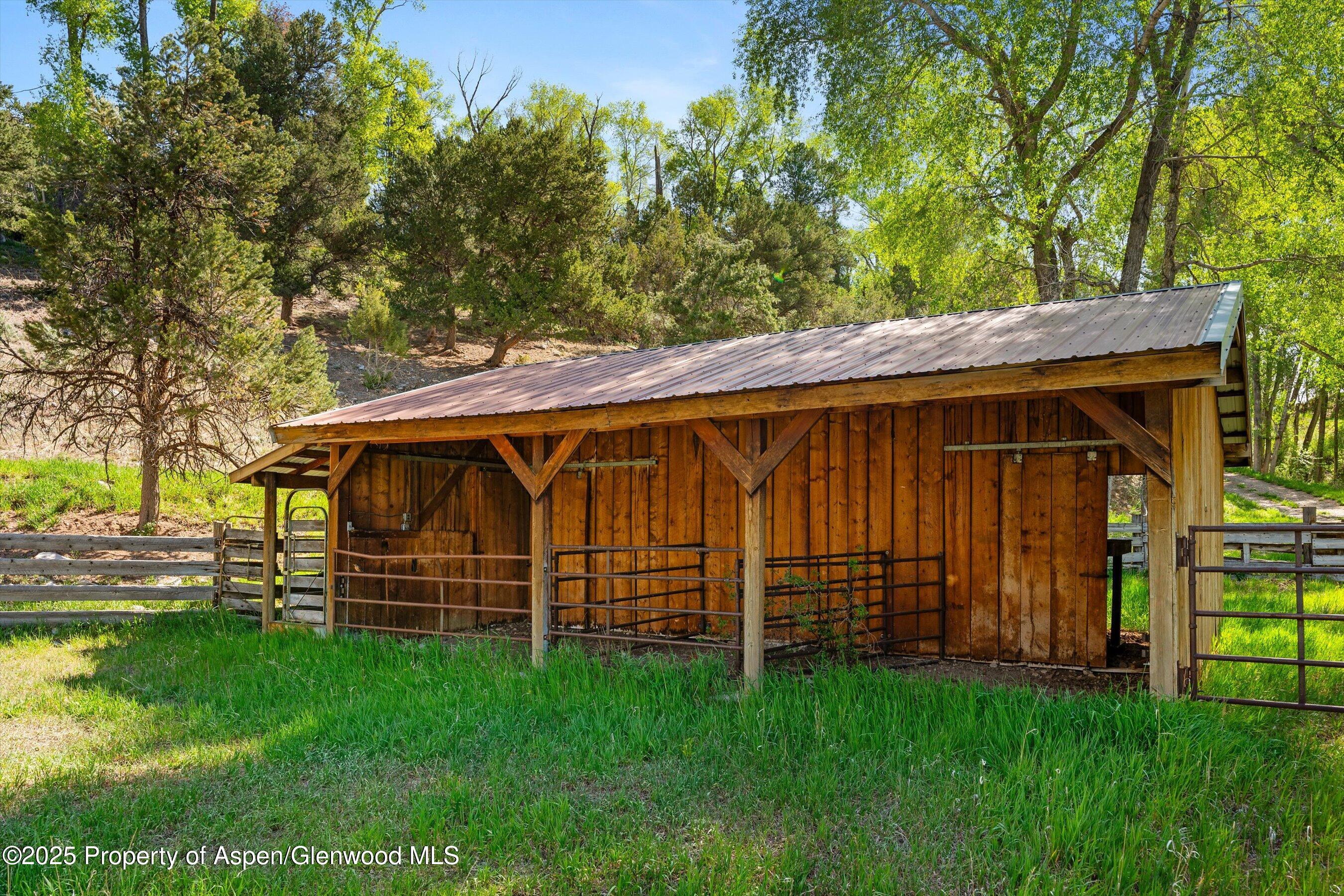 1634 Prince Creek Road Property Photo 6
