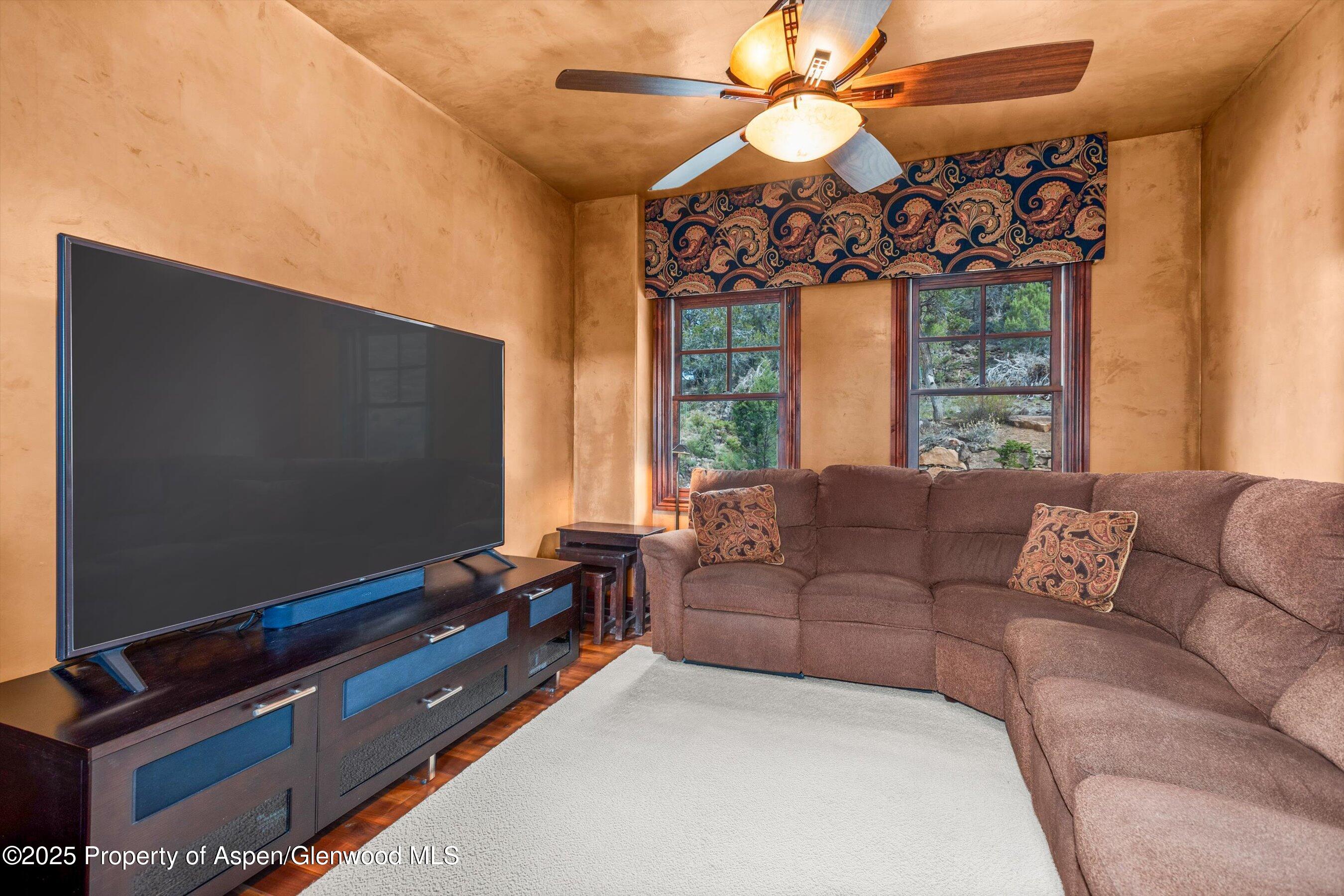 845 Hillcrest Drive Property Photo 27