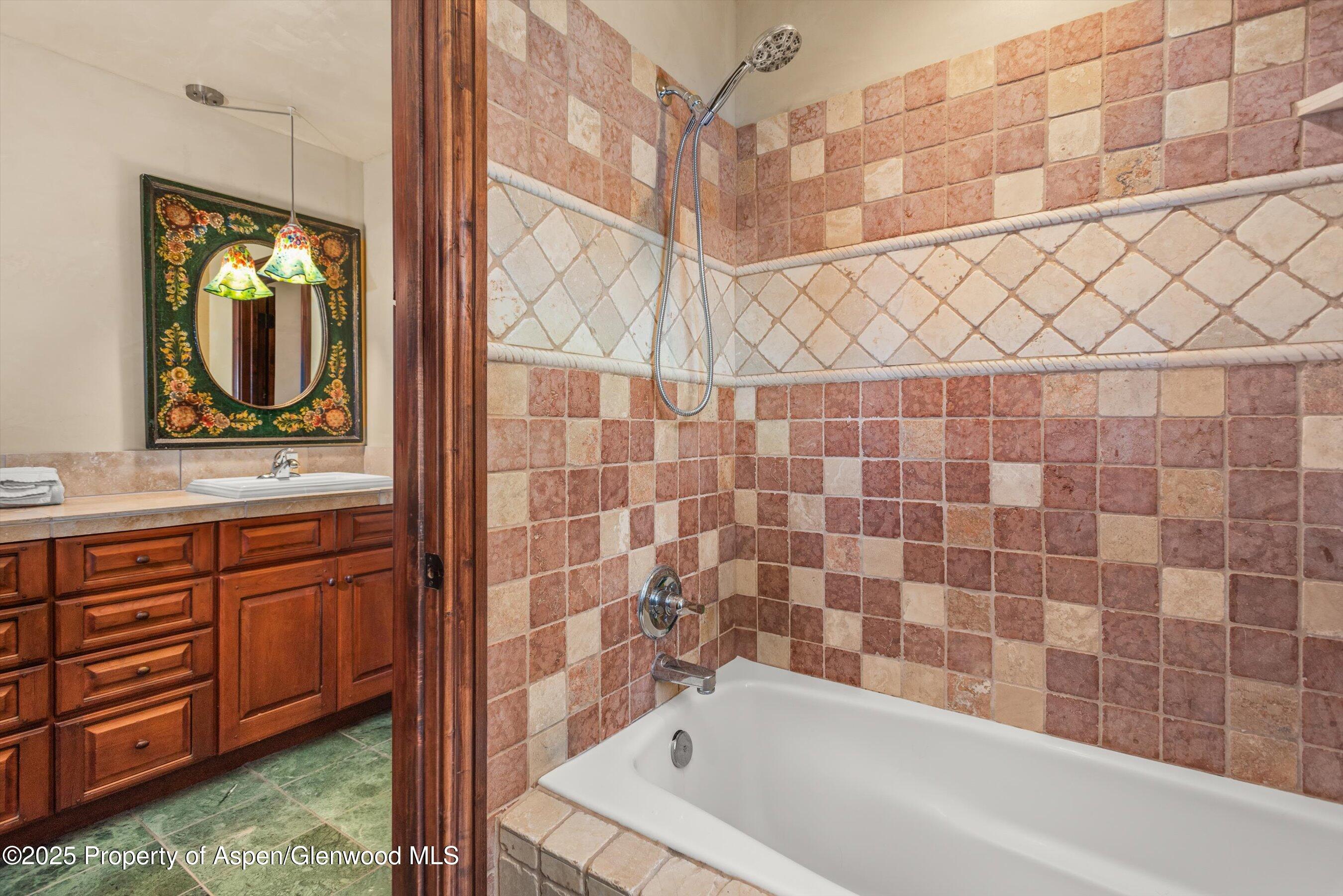 845 Hillcrest Drive Property Photo 32
