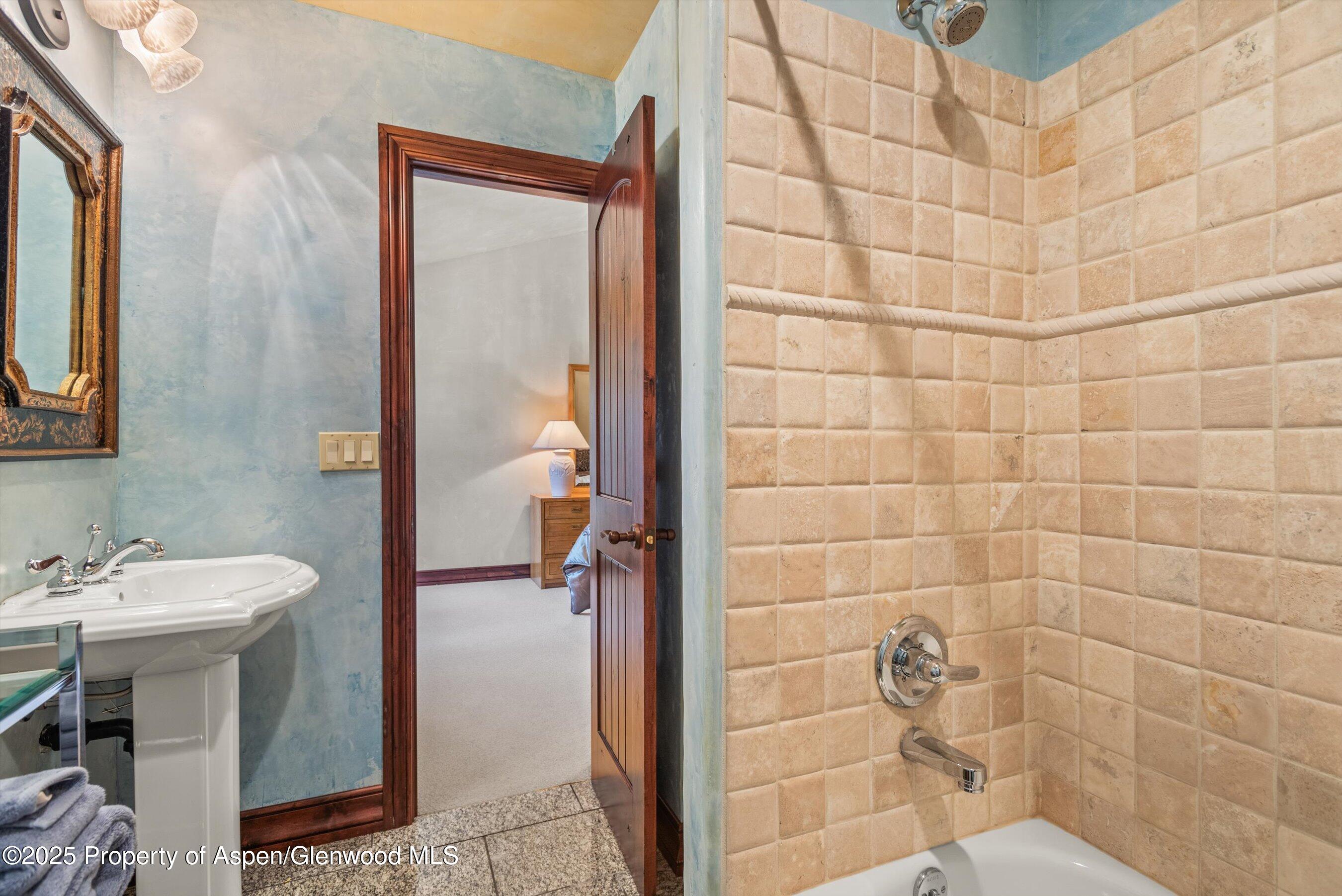 845 Hillcrest Drive Property Photo 34