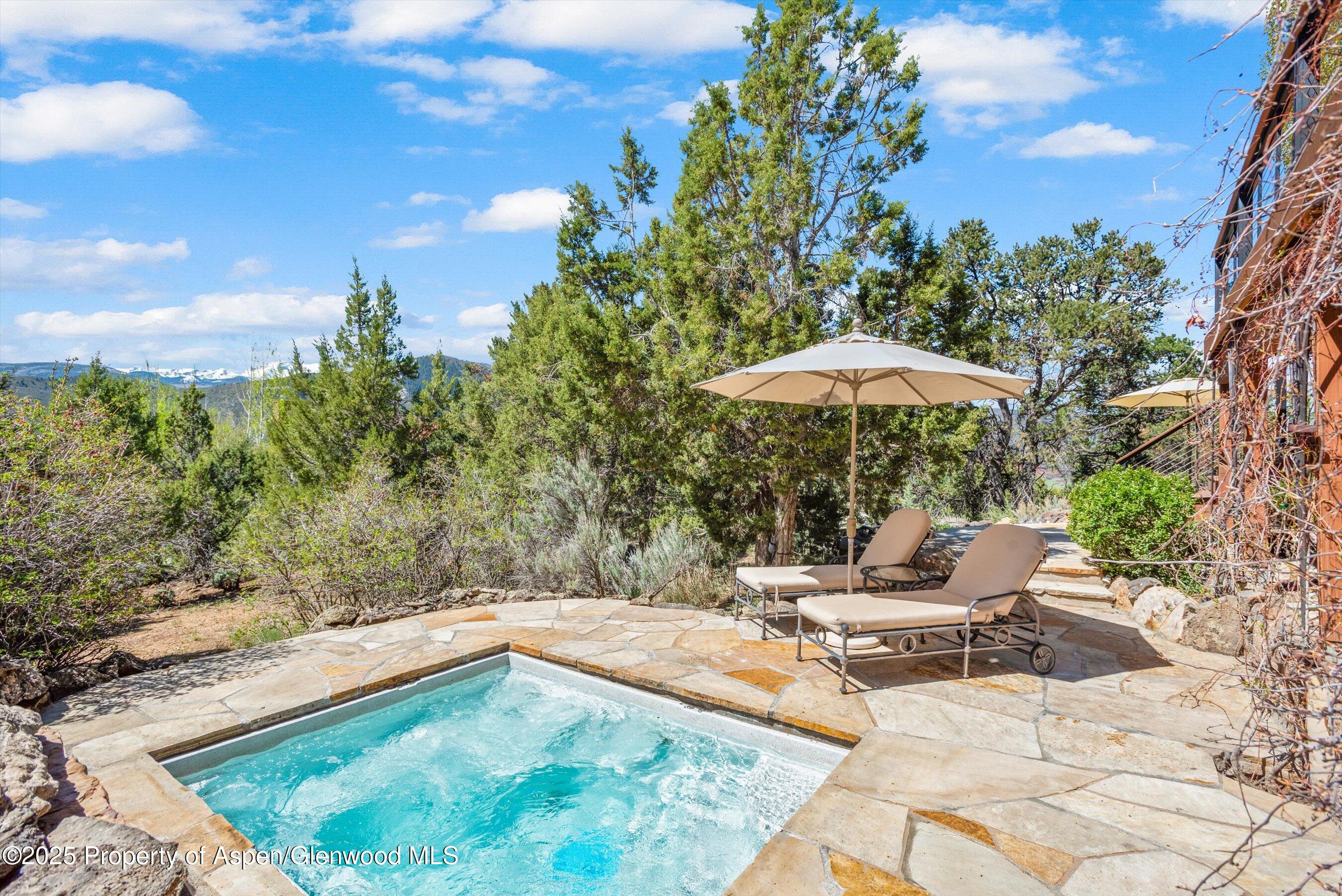845 Hillcrest Drive Property Photo 45