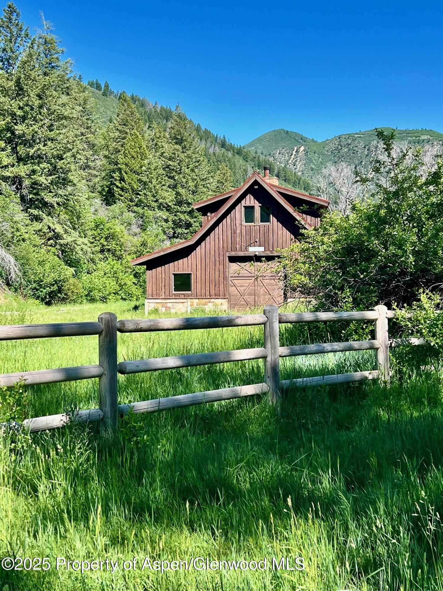 3465 134 County Road Property Photo