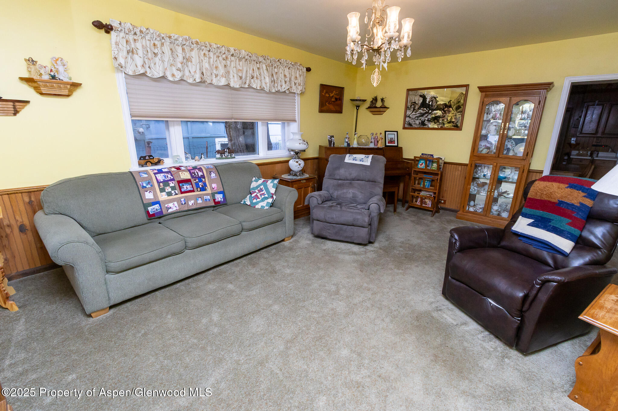 1220 Main Street Property Photo 4