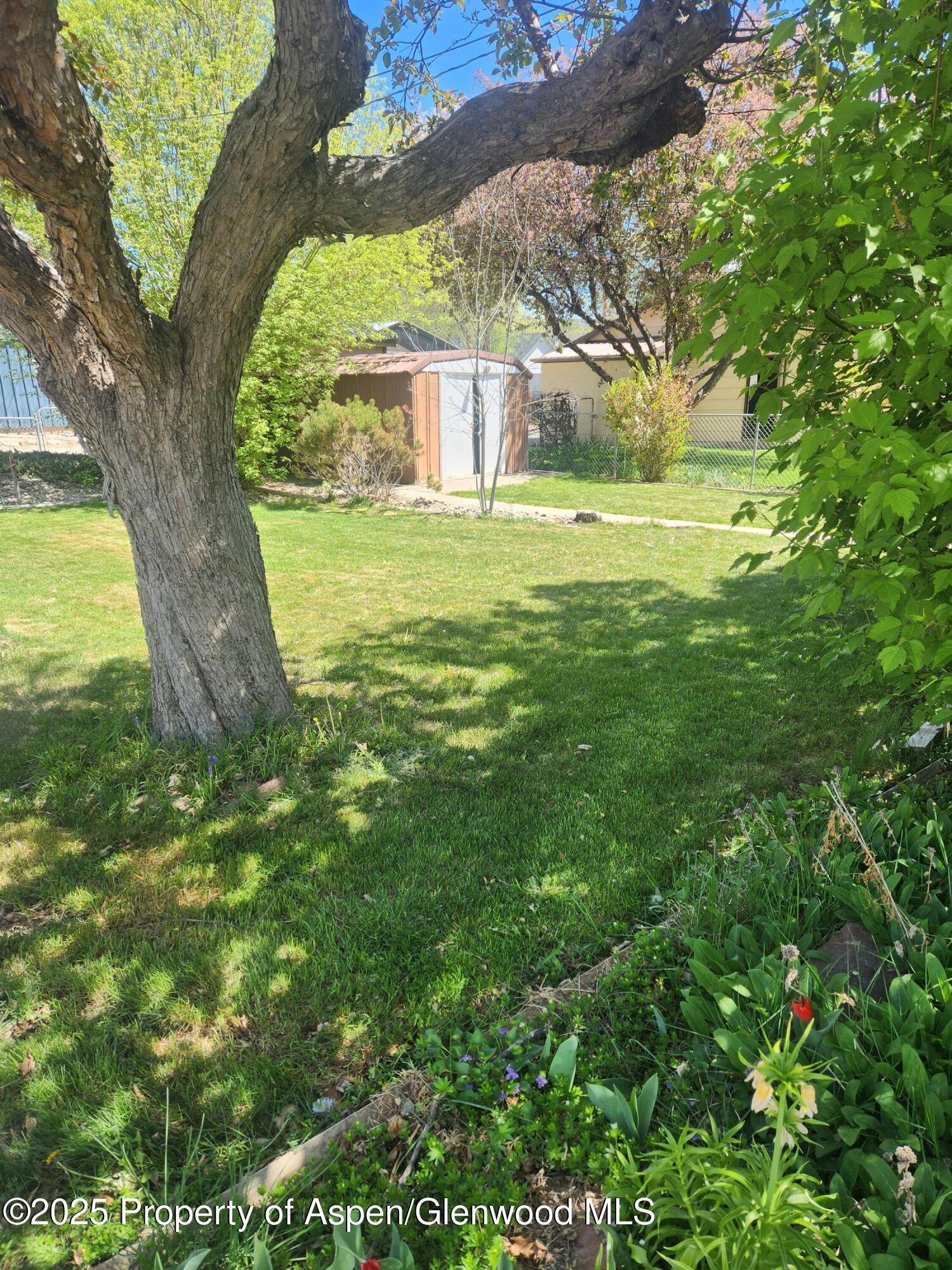 758 Railroad Avenue Property Photo 18