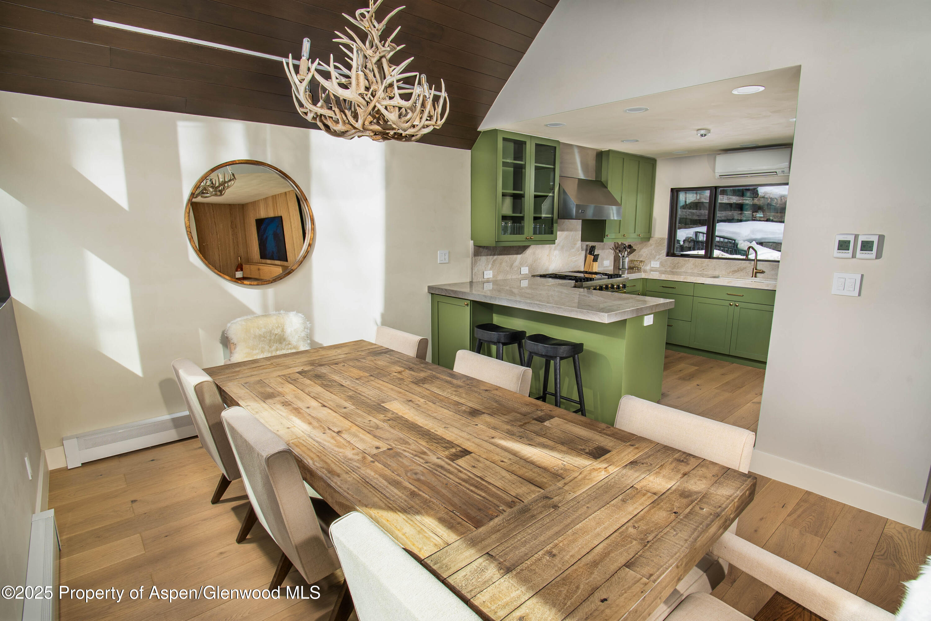 306 Edgewood Lane Property Photo 6