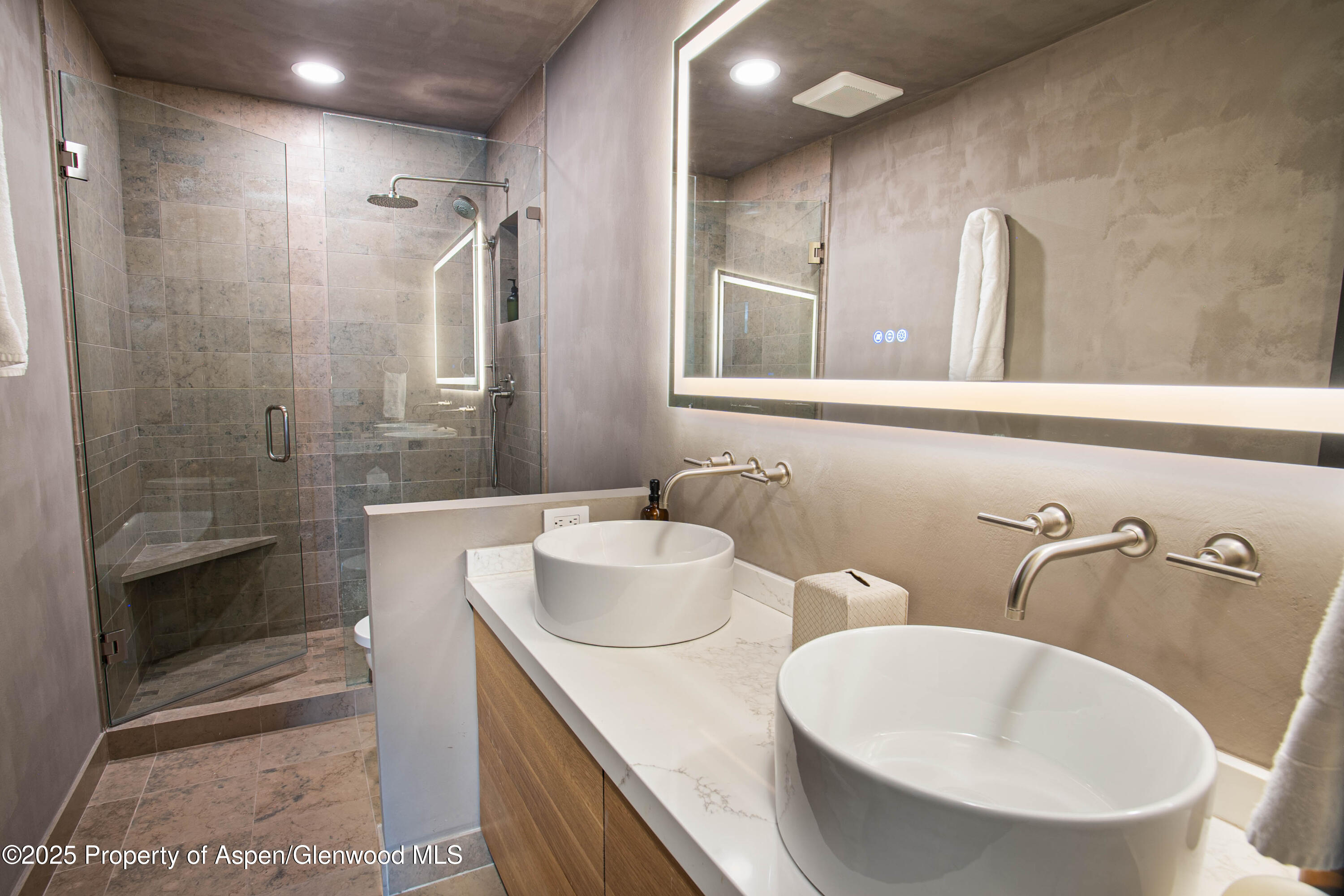 306 Edgewood Lane Property Photo 17
