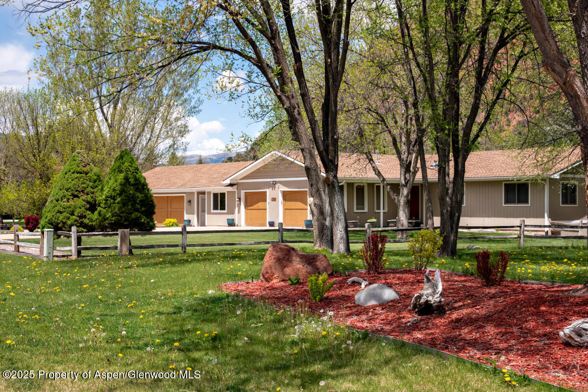 368 Meadow Lane Property Photo 1