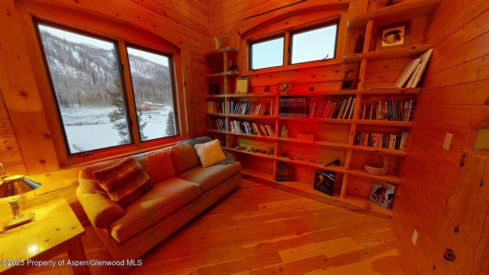 2418 Usfs Rd 526 Property Photo 37