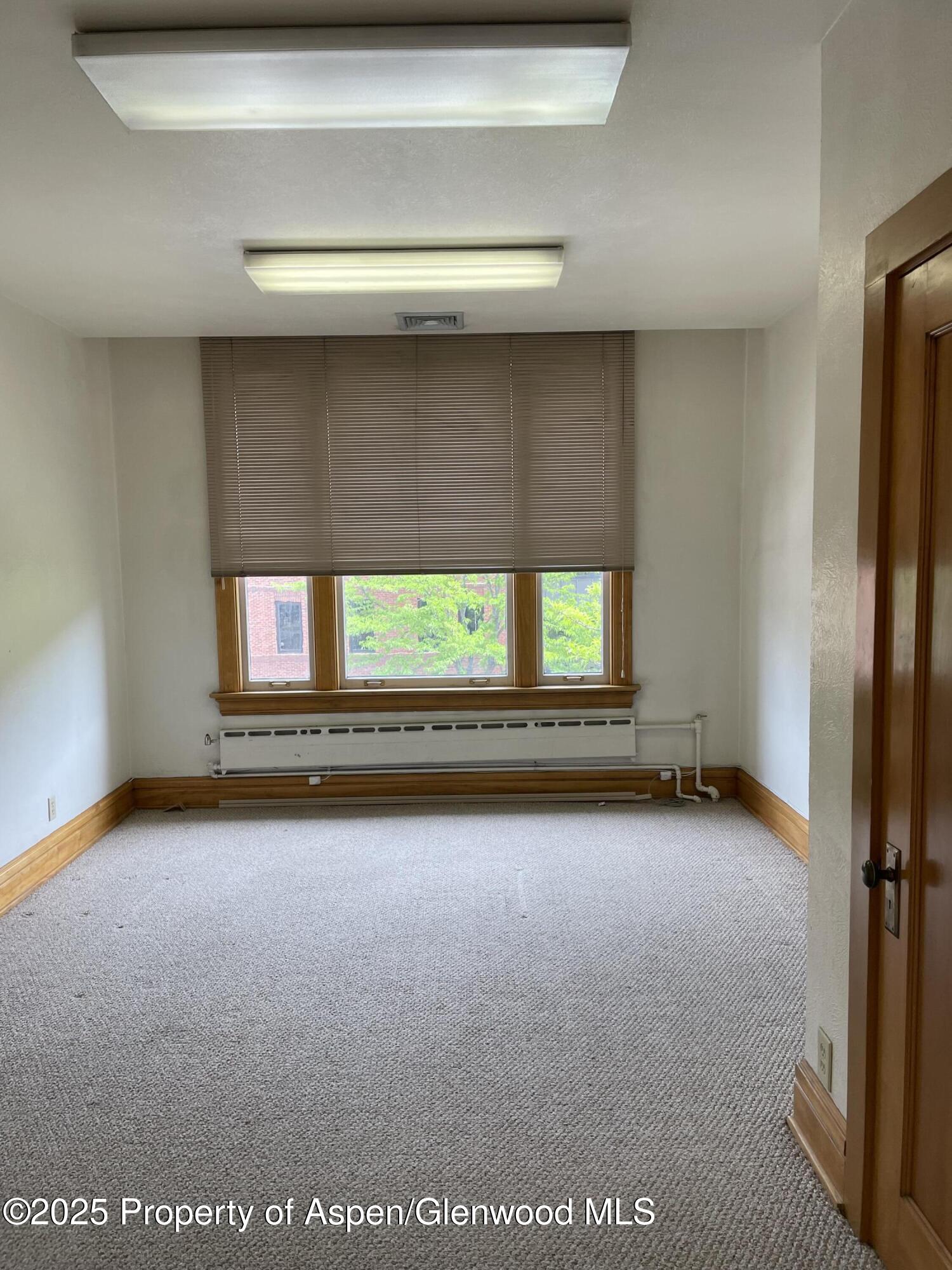 214 8th Street, 312 Property Photo 5