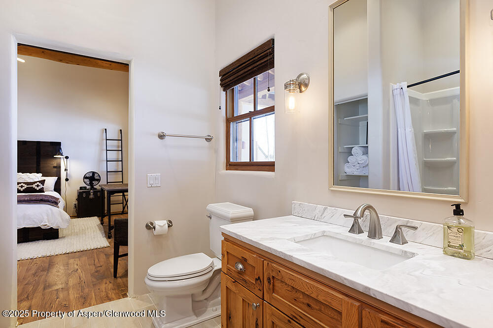 661 Green Meadow Drive Property Photo 14
