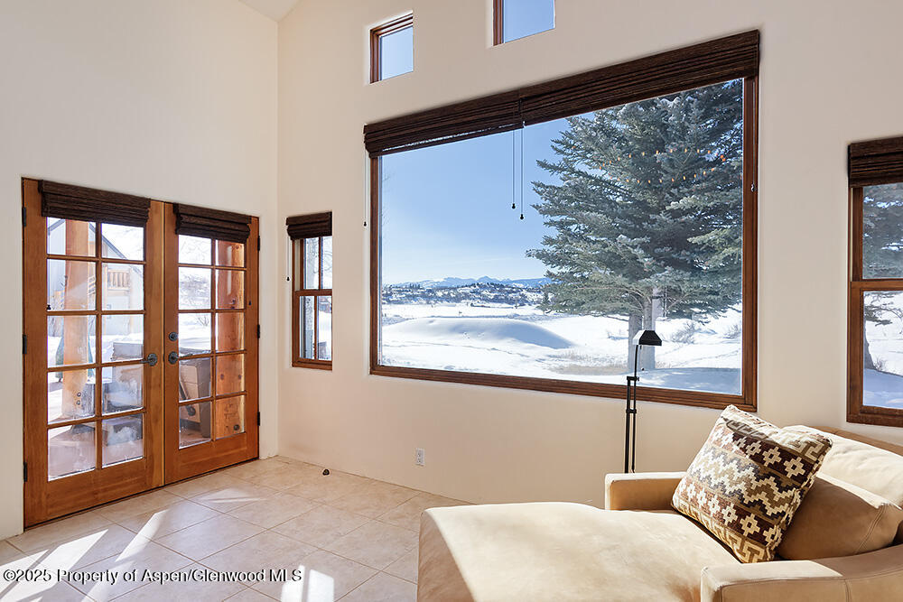 661 Green Meadow Drive Property Photo 18