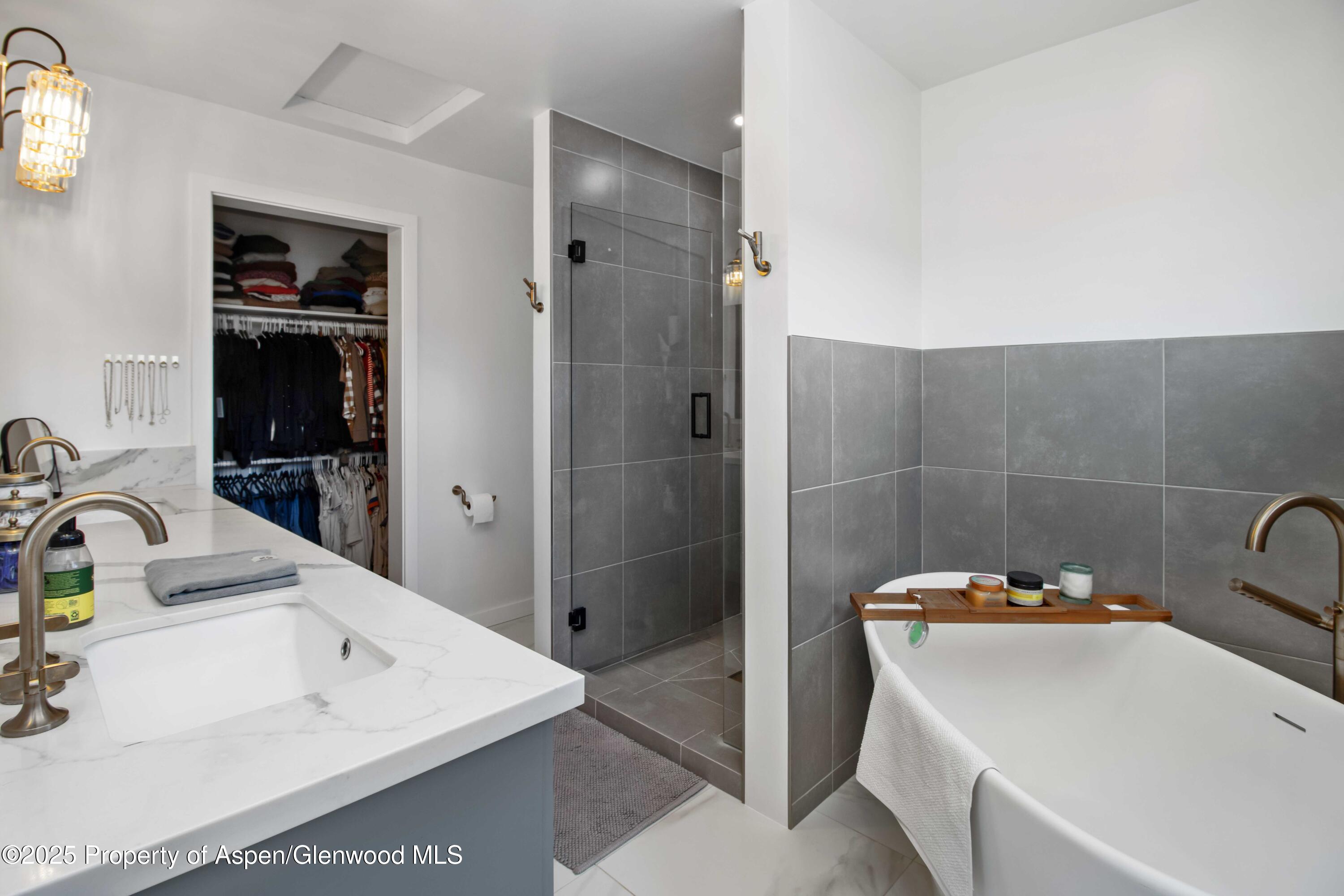861 Ute Circle Property Photo 16