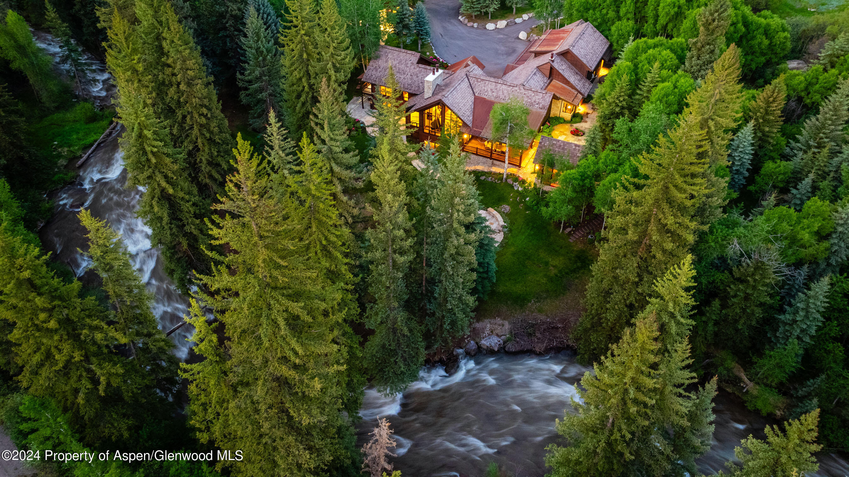 403 WHISPERWIND Way