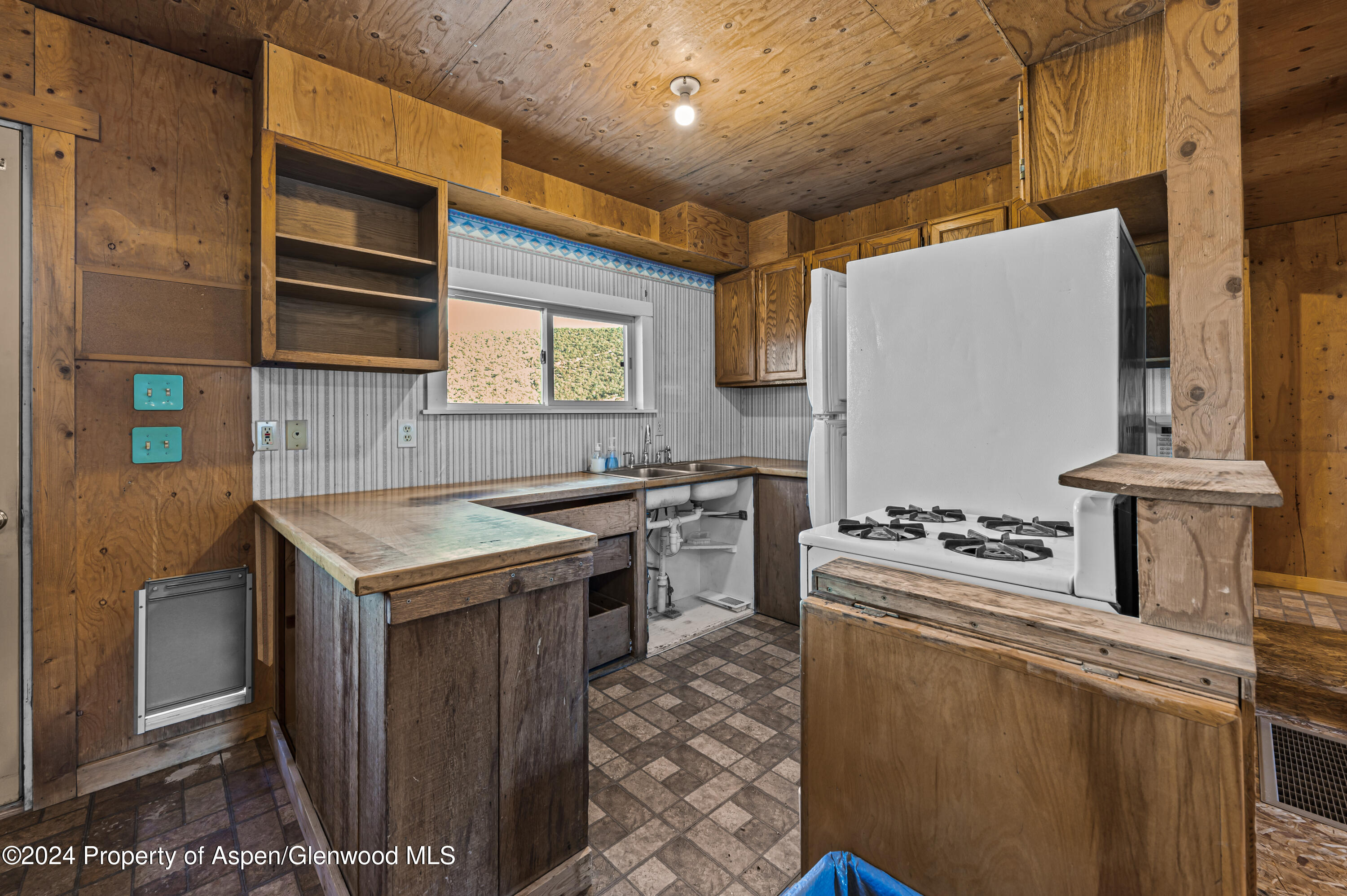 10444 County Road 320 Property Photo 23