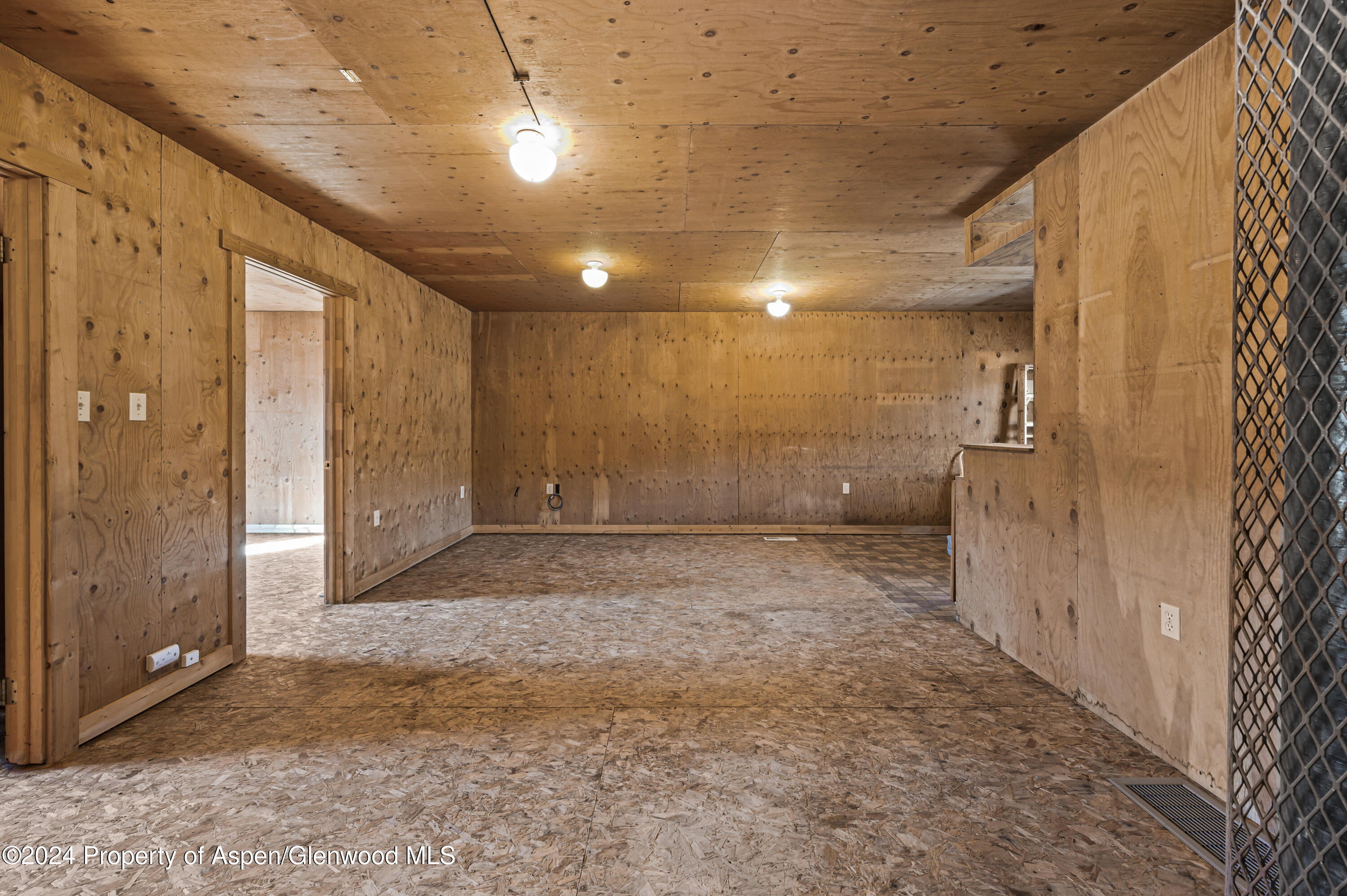 10444 County Road 320 Property Photo 27
