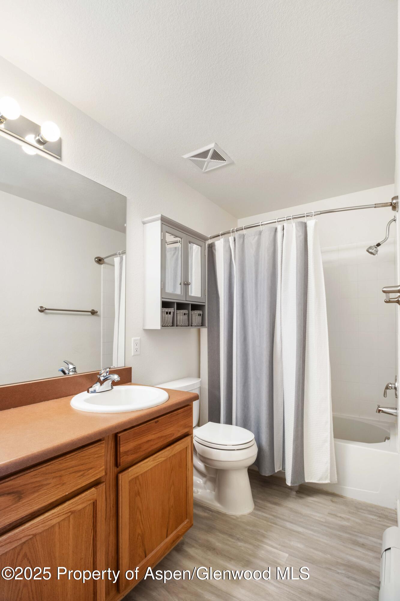 520 River View Drive, 504 Property Photo 11