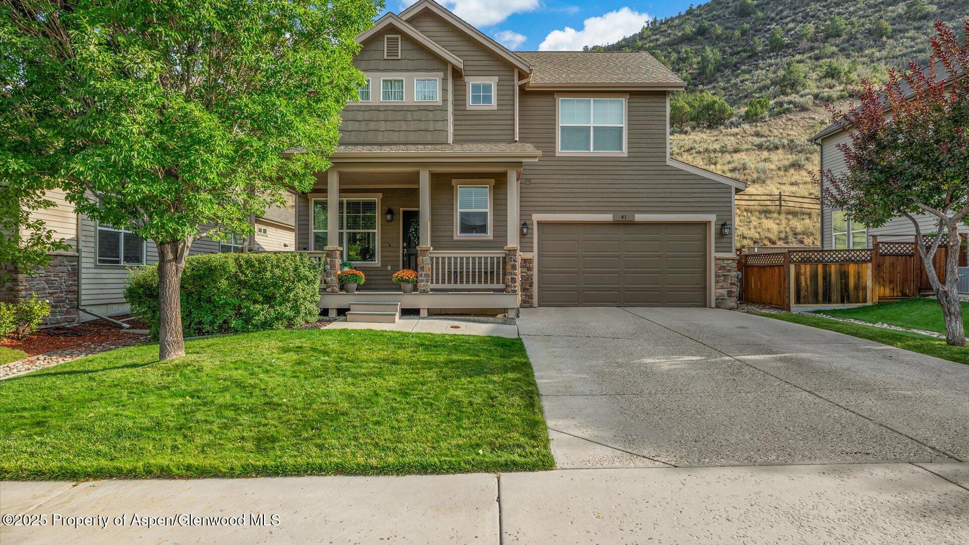 41 Red Cloud Court Property Photo