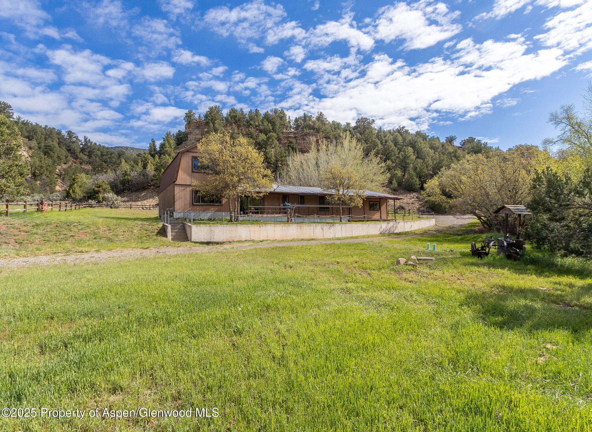 10278 County Road 8 Property Photo 1