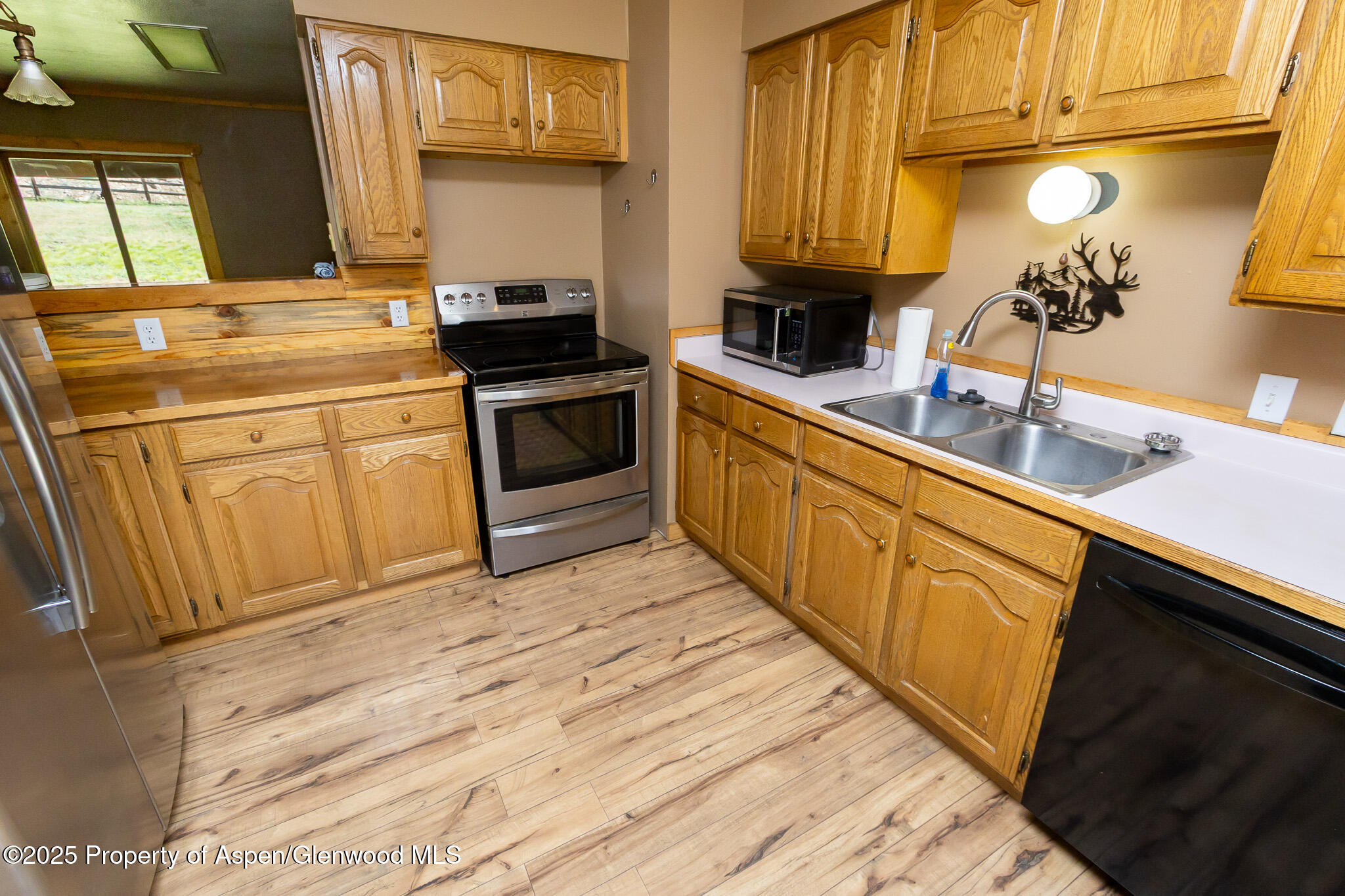 10278 County Road 8 Property Photo 2