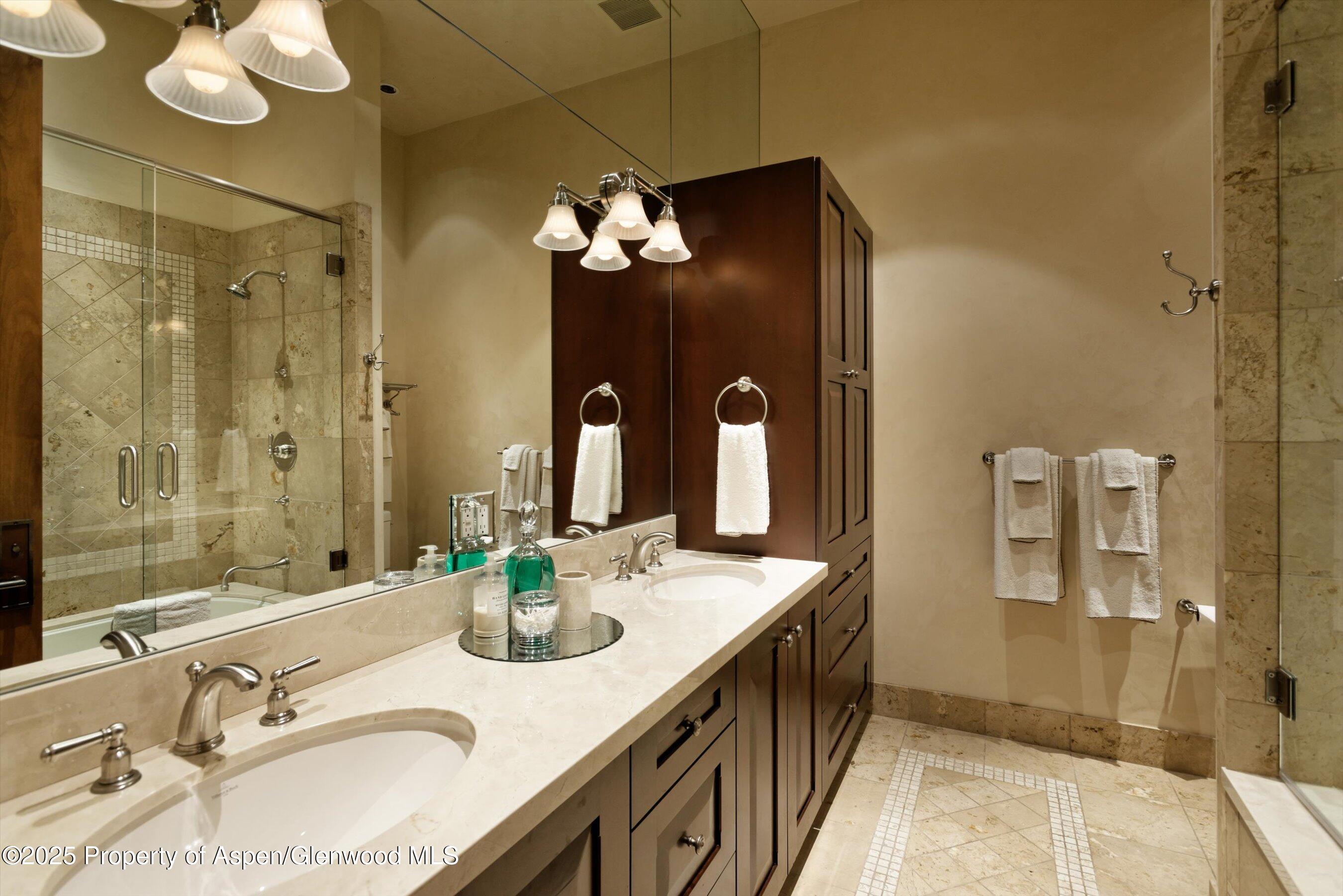 220 Buttermilk Lane Property Photo 17
