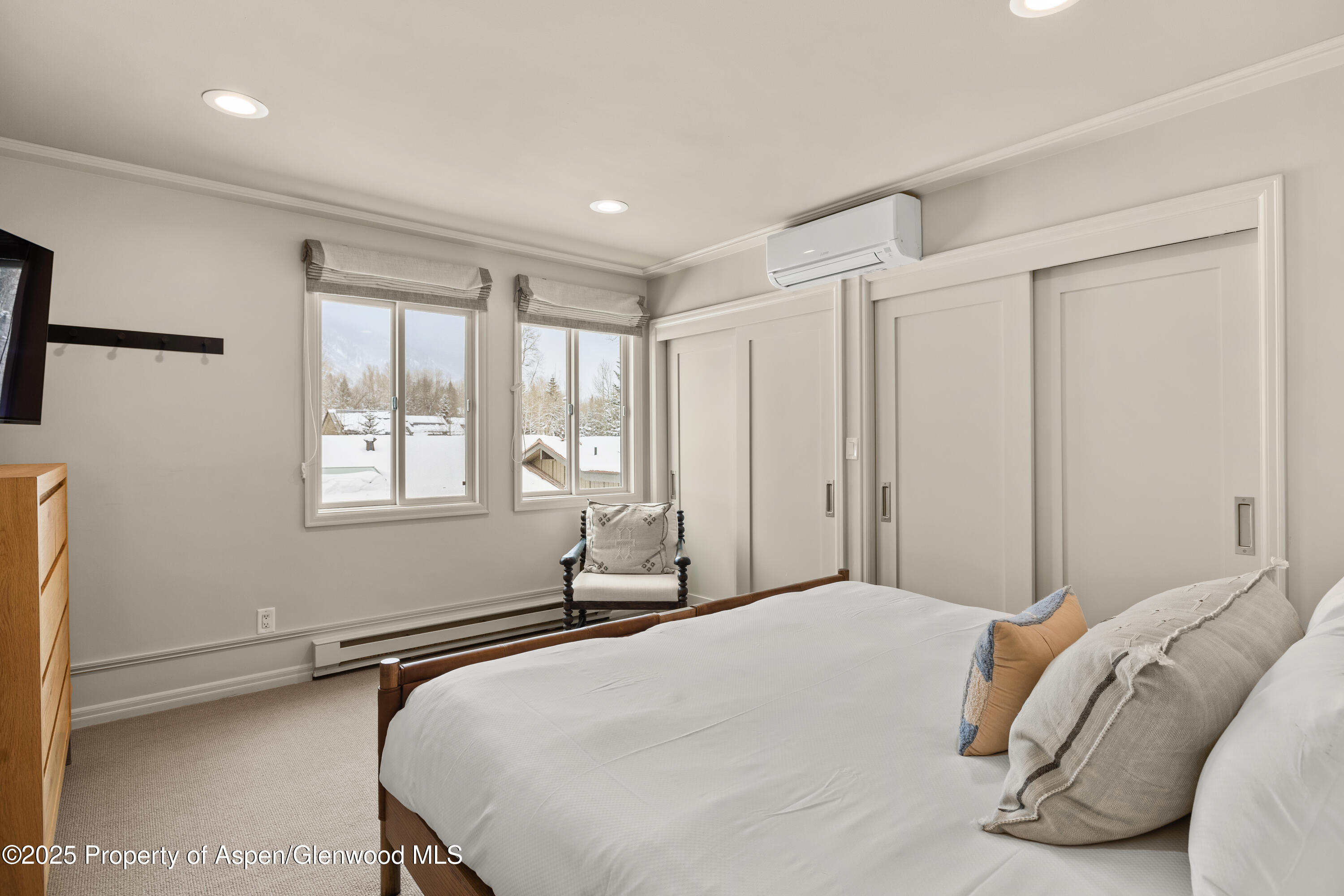 940 Waters Avenue, 309 Property Photo 8