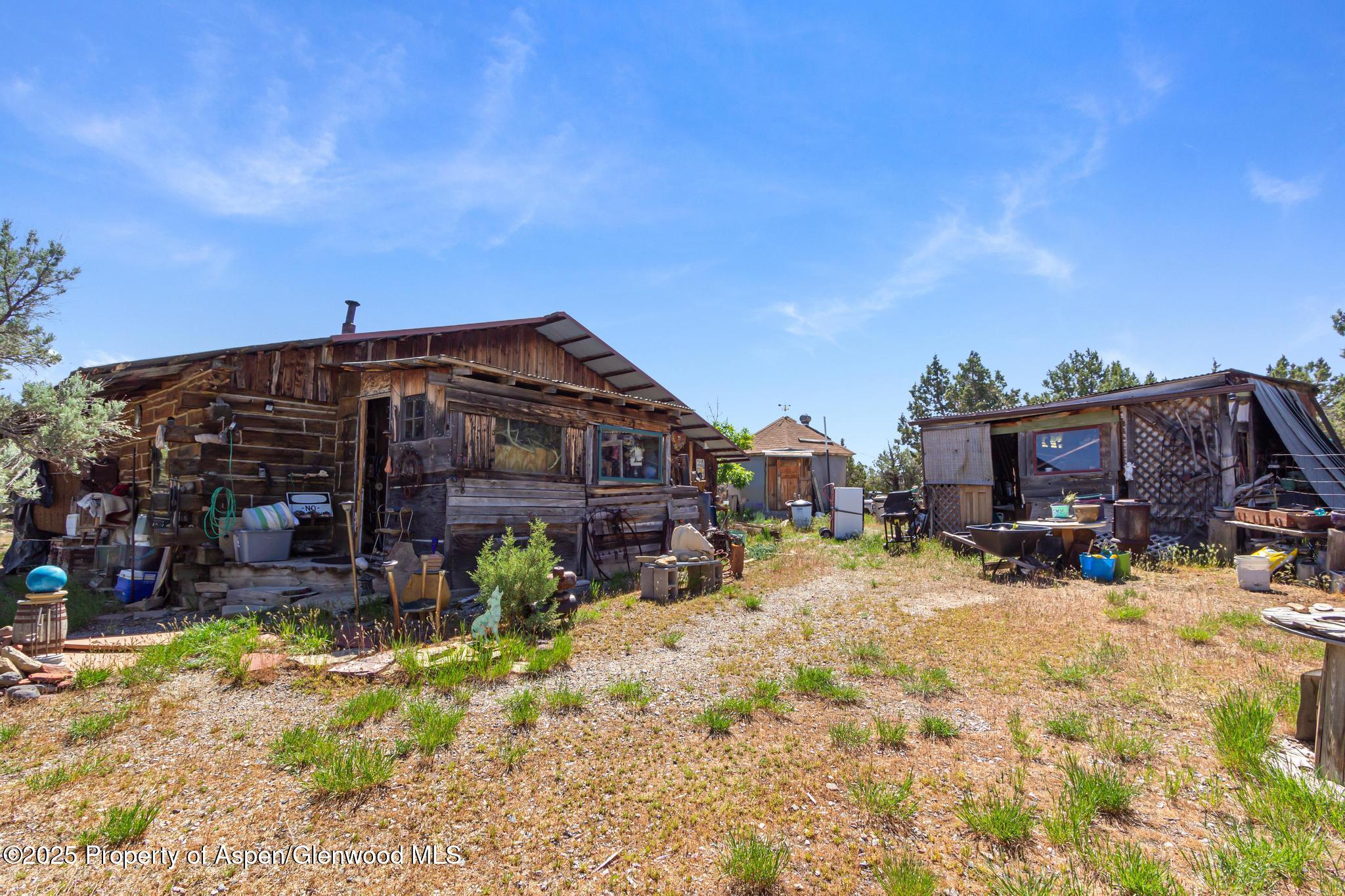 3418 Six Lazy K Road Property Photo 1