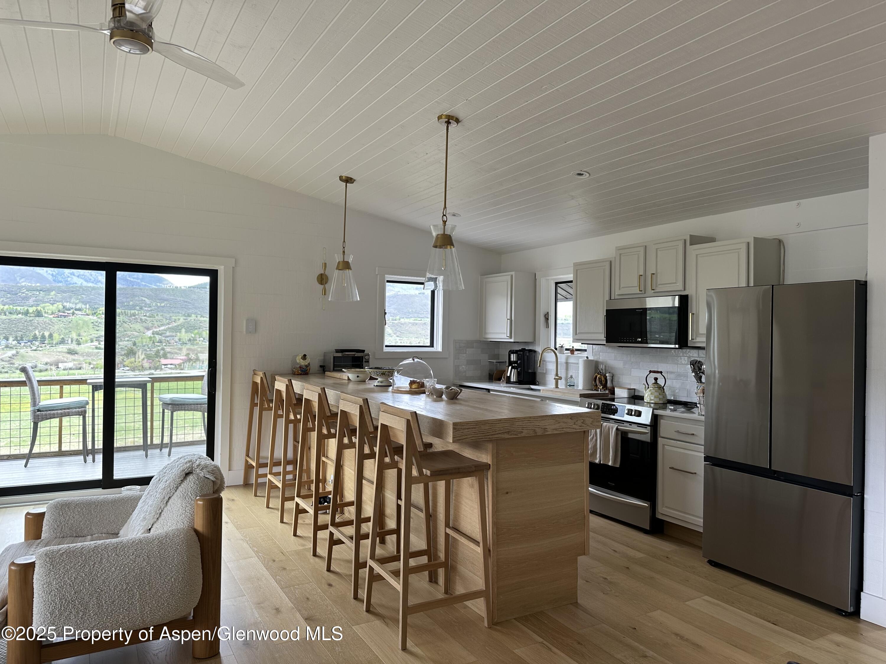 652 Upper Ranch Road Road Property Photo 8