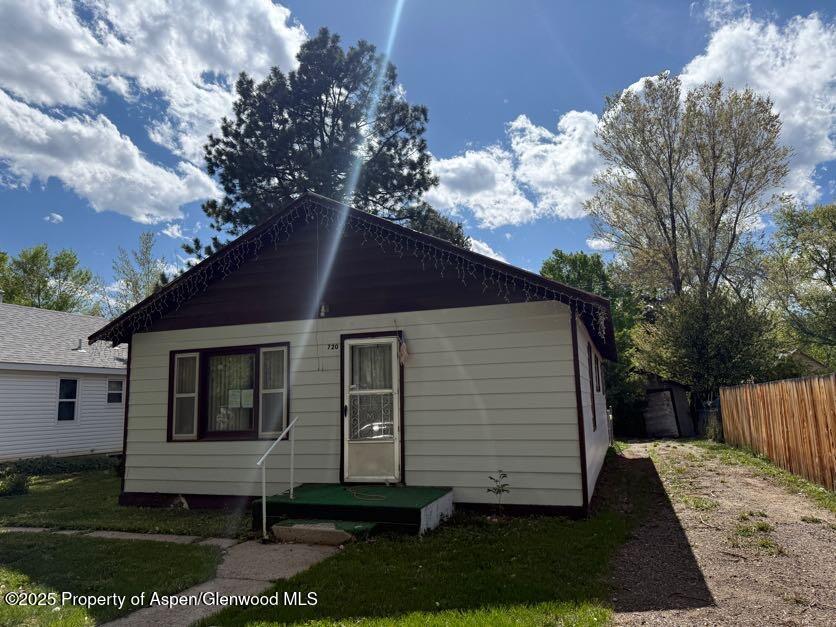720 Taylor Street Property Photo 1